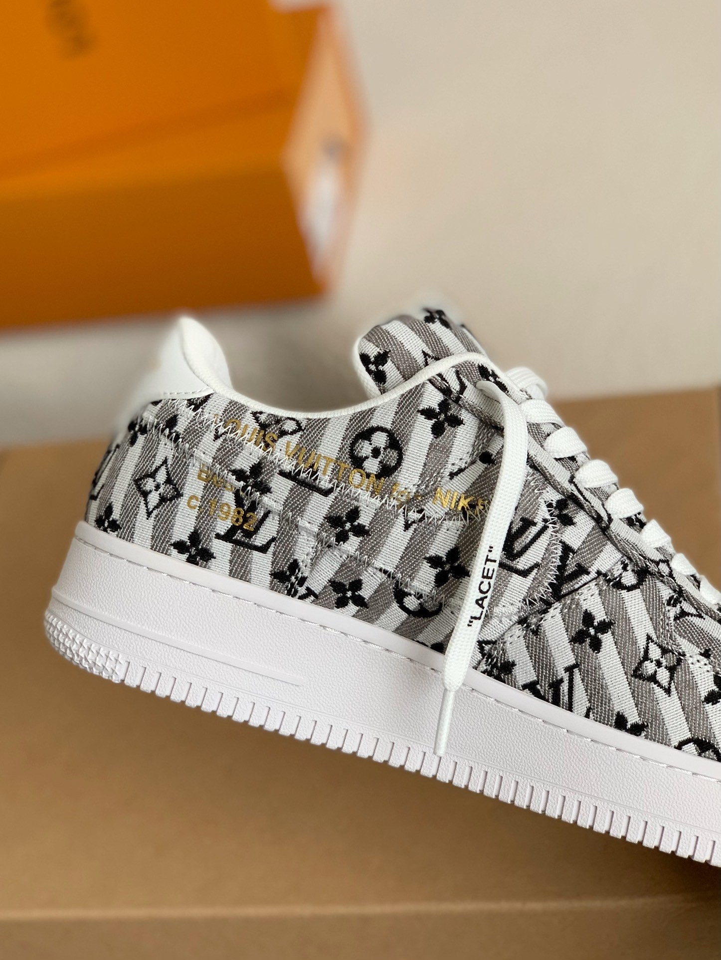 LOUIS VUITTON x NIKE AIR FORCE 1 SNEAKER