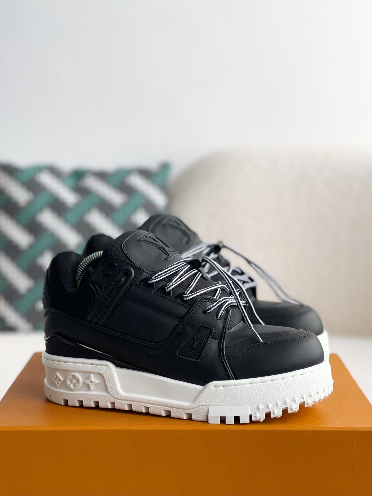 [#3338」 LOUIS VUITTON TRAINER Maxi SNEAKERS