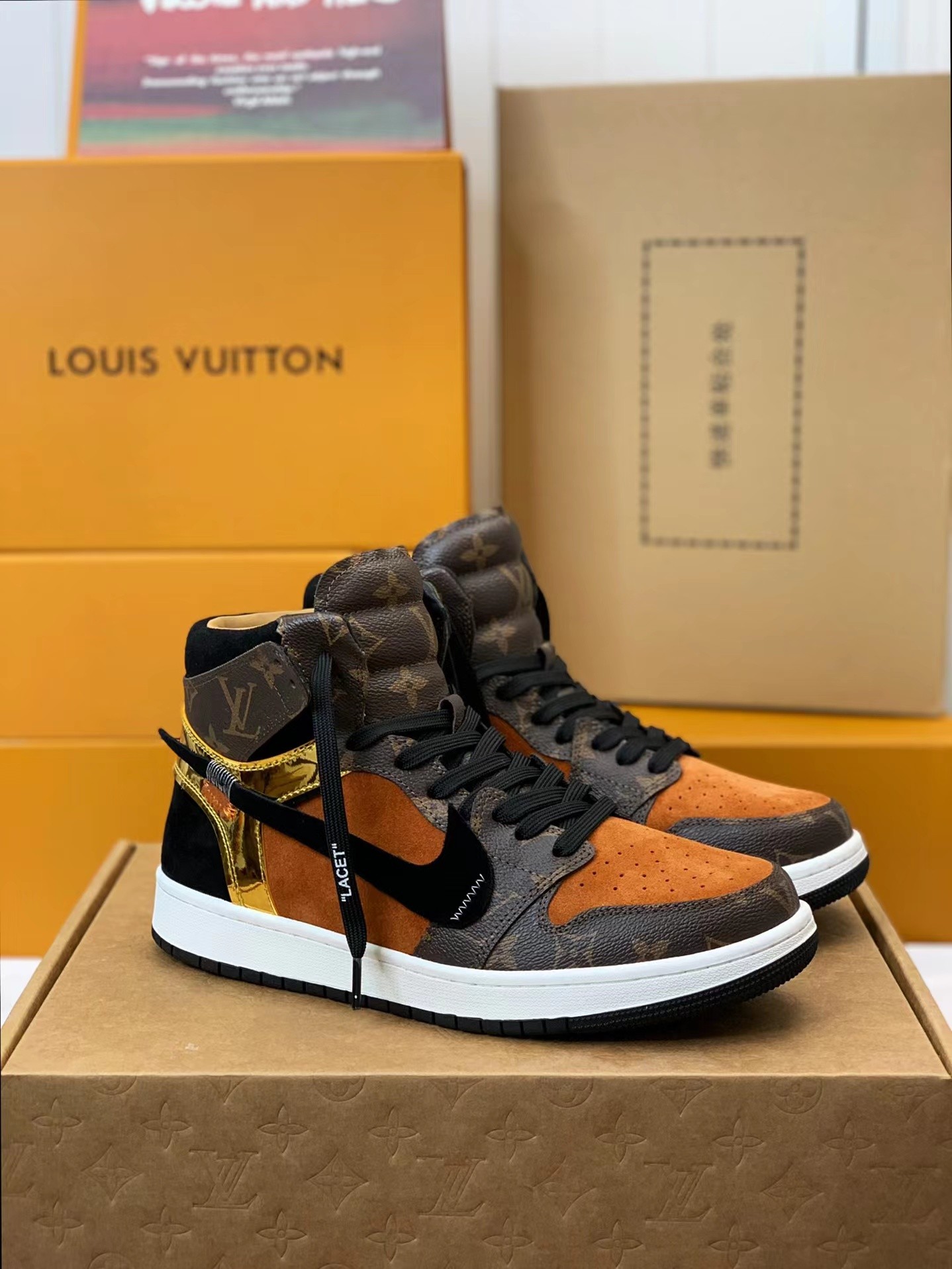LOUIS VUITTON x NIKE AIR FORCE 1 Sneaker High-tops