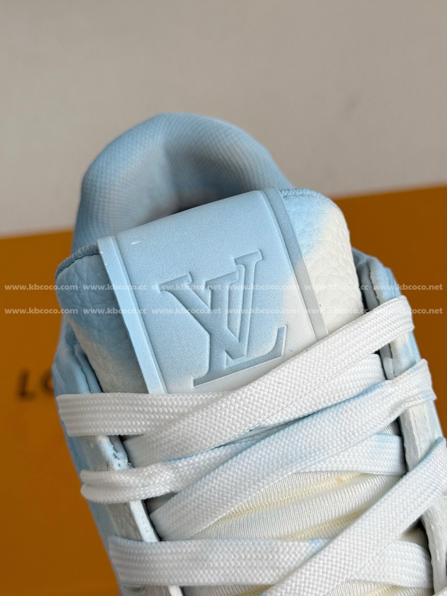 【#5198】 LOUIS VUITTON TRAINER SNEAKERS