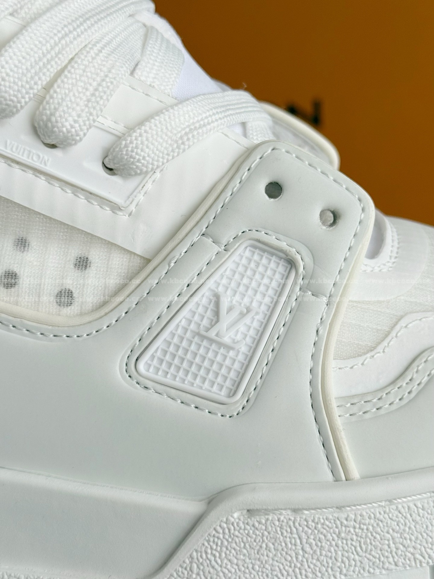 【#5908】 LOUIS VUITTON TRAINER 37TH AMERICA'S CUP SNEAKERS