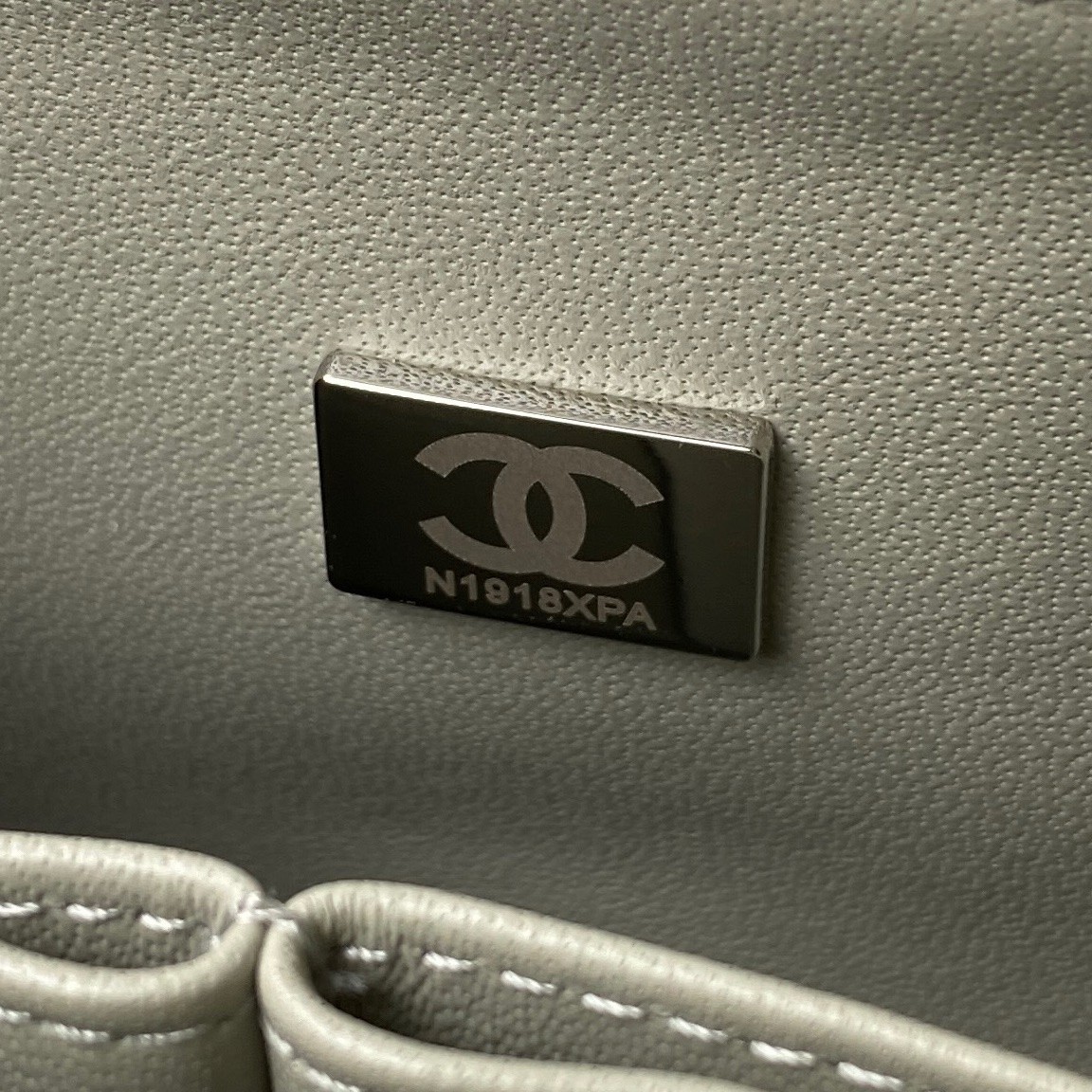 Chanel Classic Flap Bag A01113, Top Quality, Medium