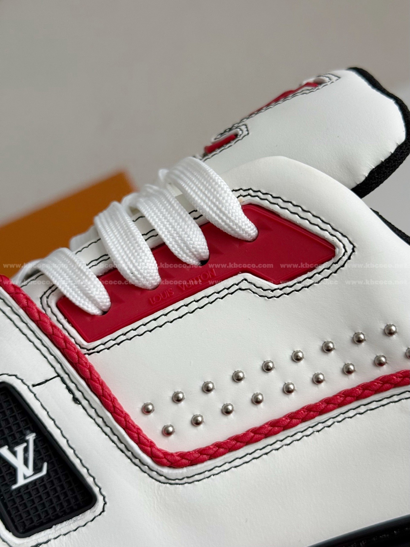 【#5679】 LOUIS VUITTON TRAINER SNEAKERS