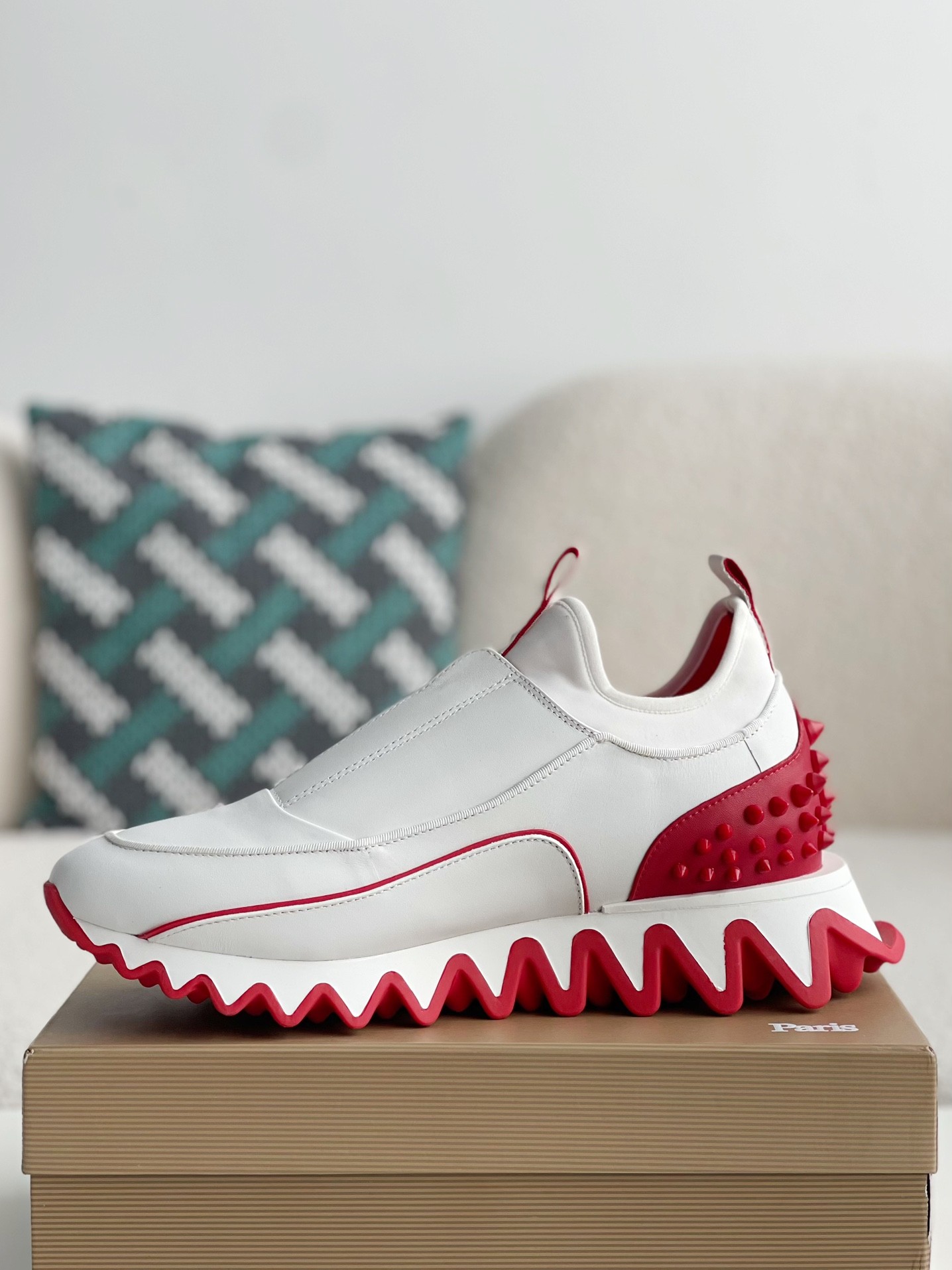 【#3010】Christian Louboutin Sneakers