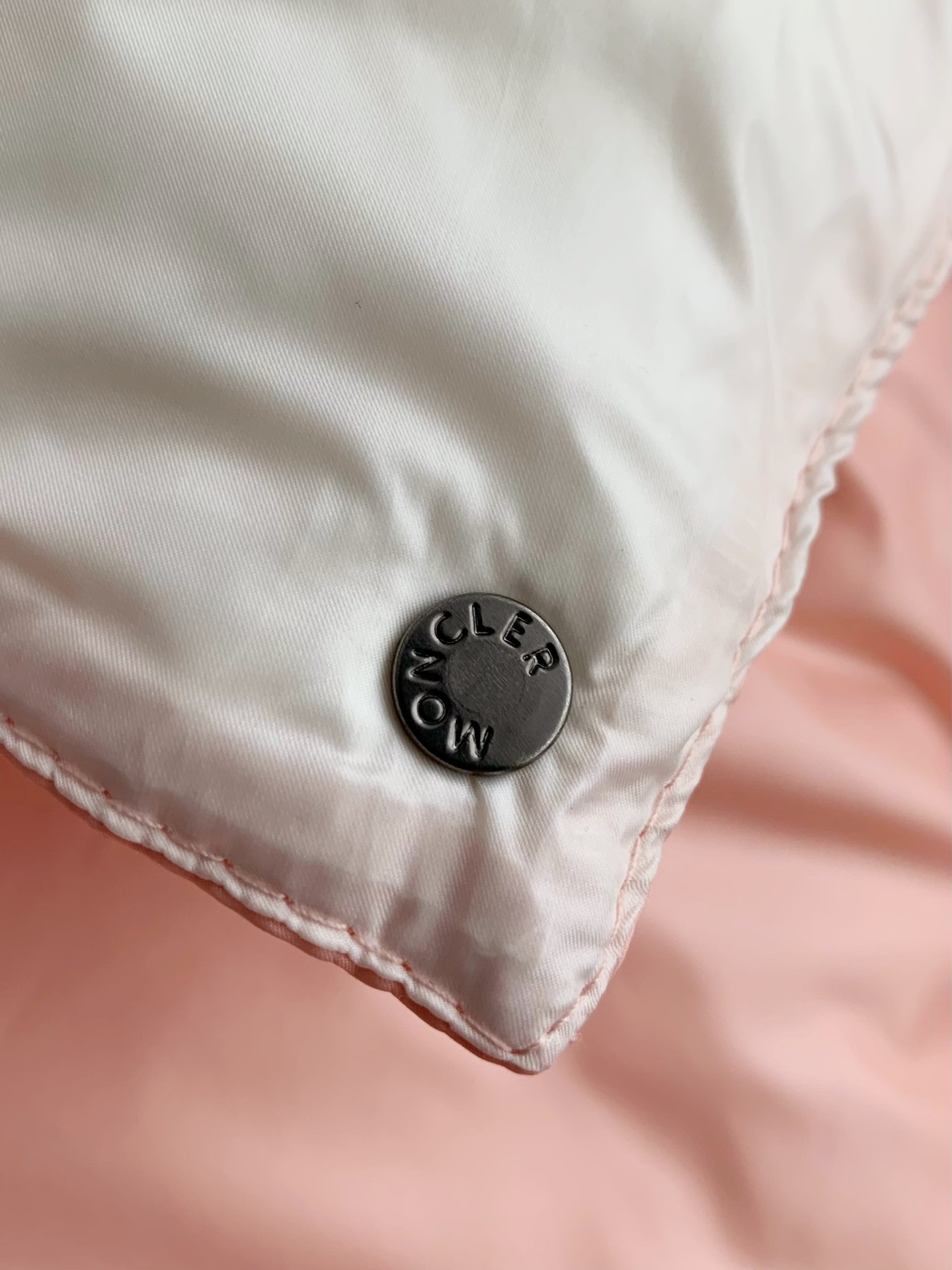 【#1683】Moncler Thick down jacket for women-pink