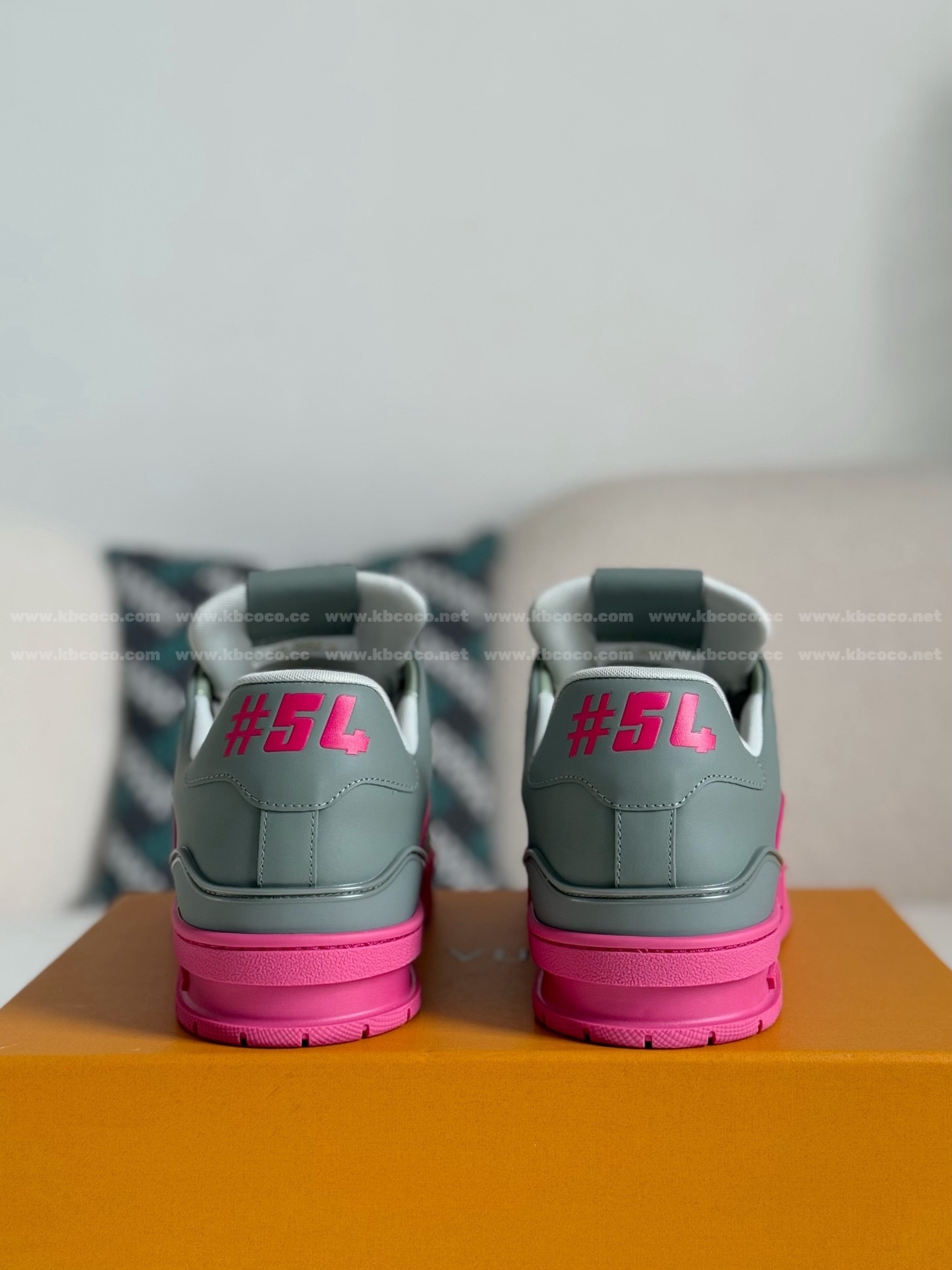 【#5779】 LOUIS VUITTON TRAINER SNEAKERS