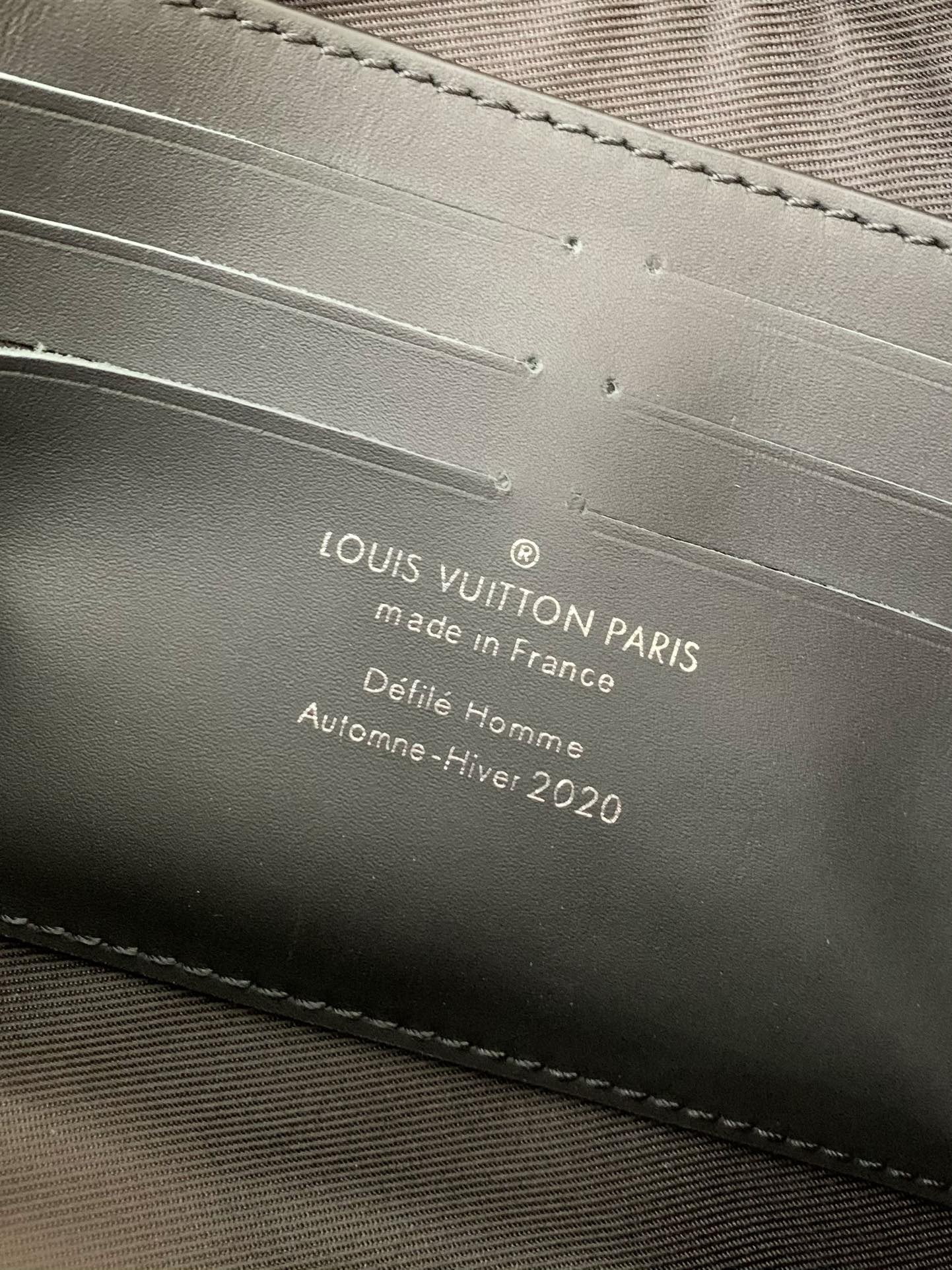 Louis Vuitton's new Sac Plat HorizontaZippé men's black flower briefcase M80224