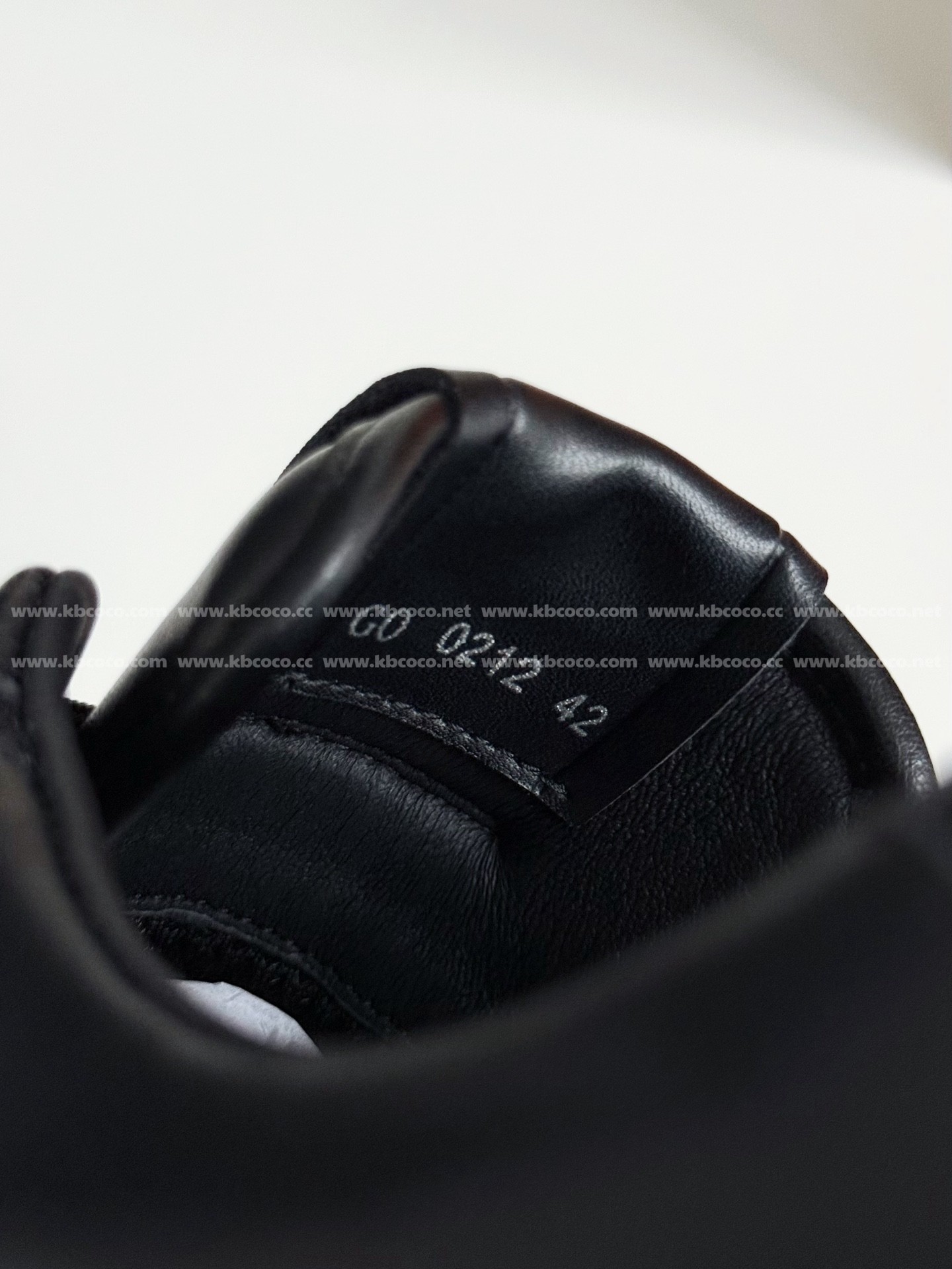 【#5391】 LOUIS VUITTON RUN AWAYCASUAL SHOES