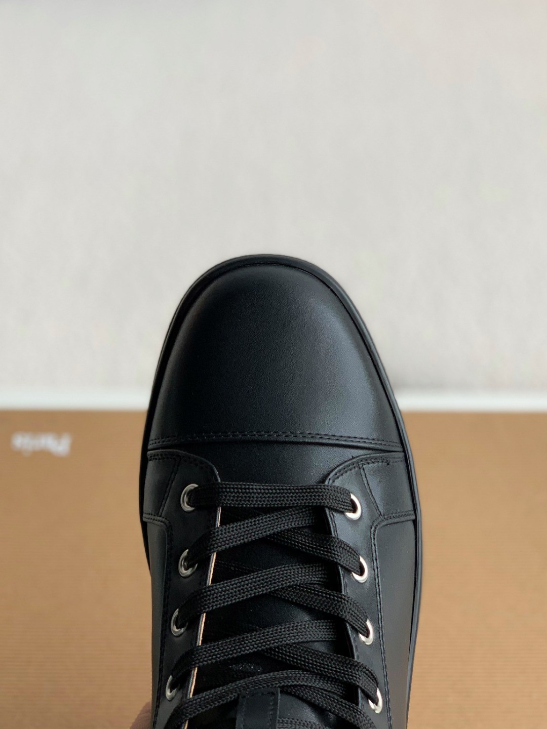 【#2009】Christian Louboutin Sneakers High