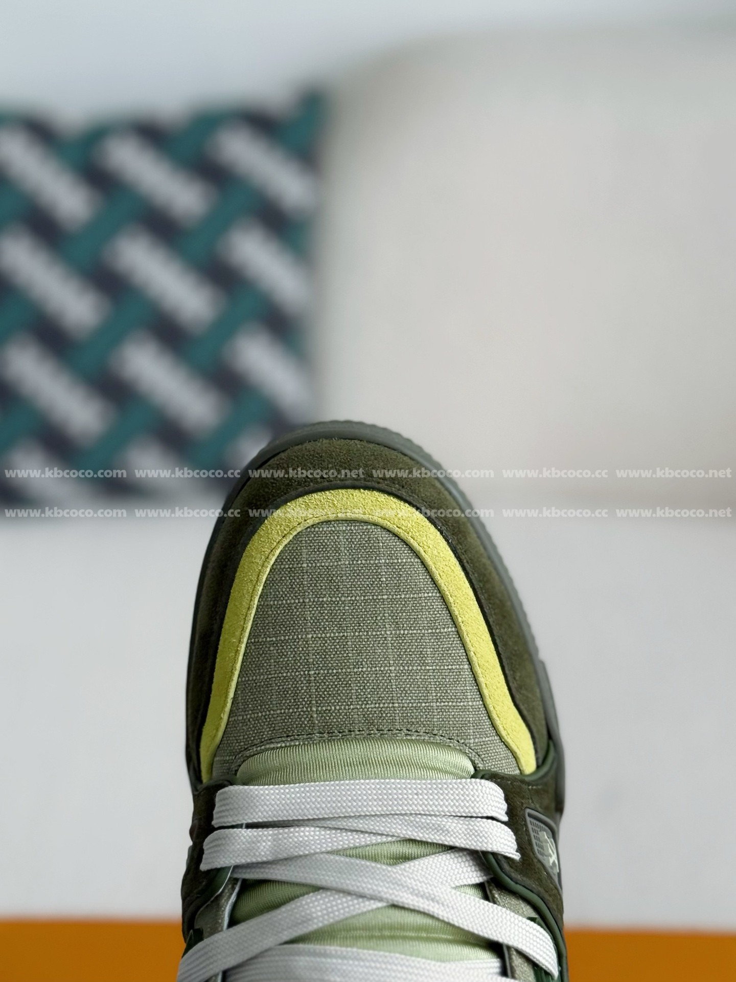 【#5280】 LOUIS VUITTON TRAINER SNEAKERS