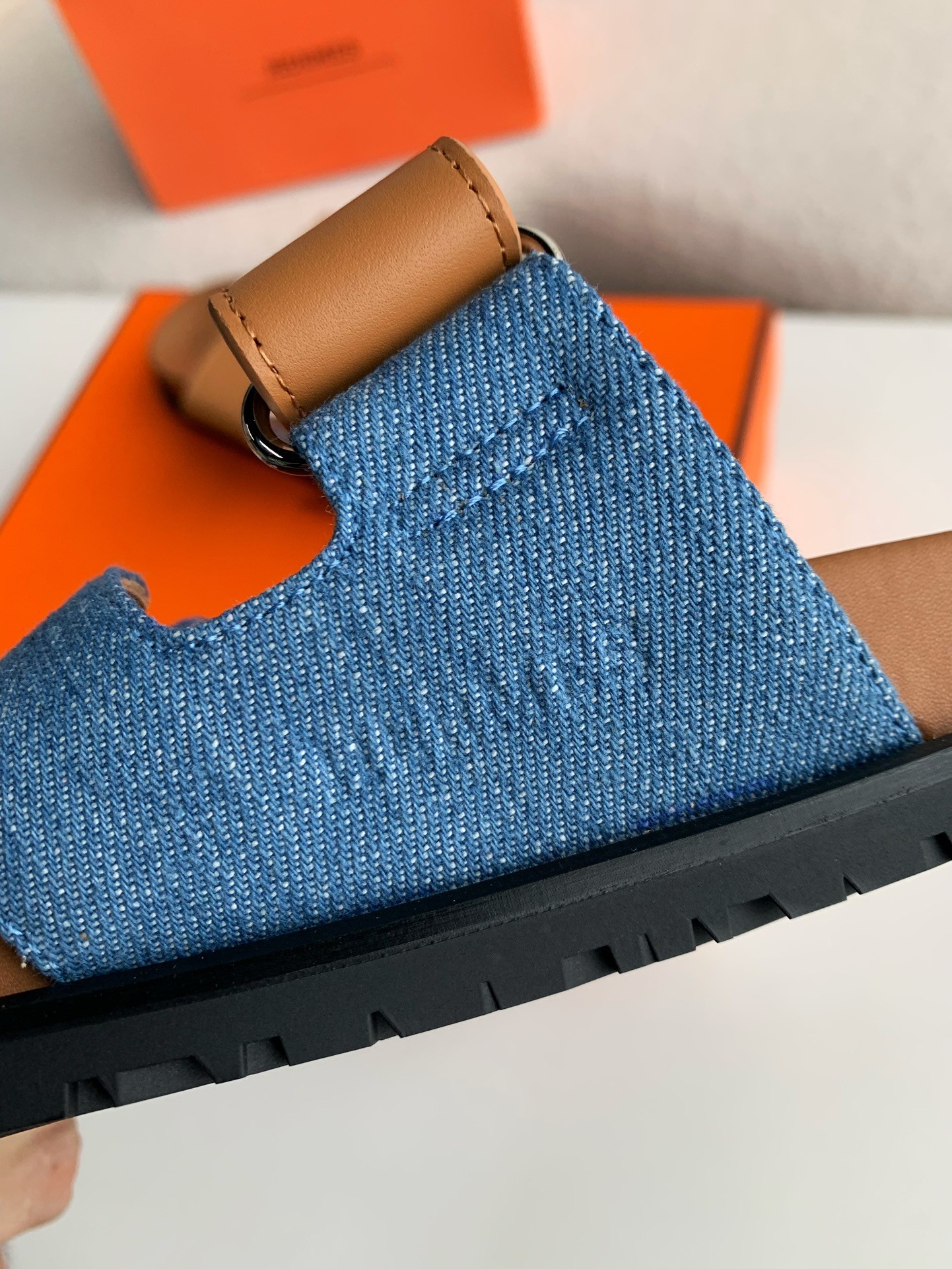 【#2944】Hermes zmir sandal