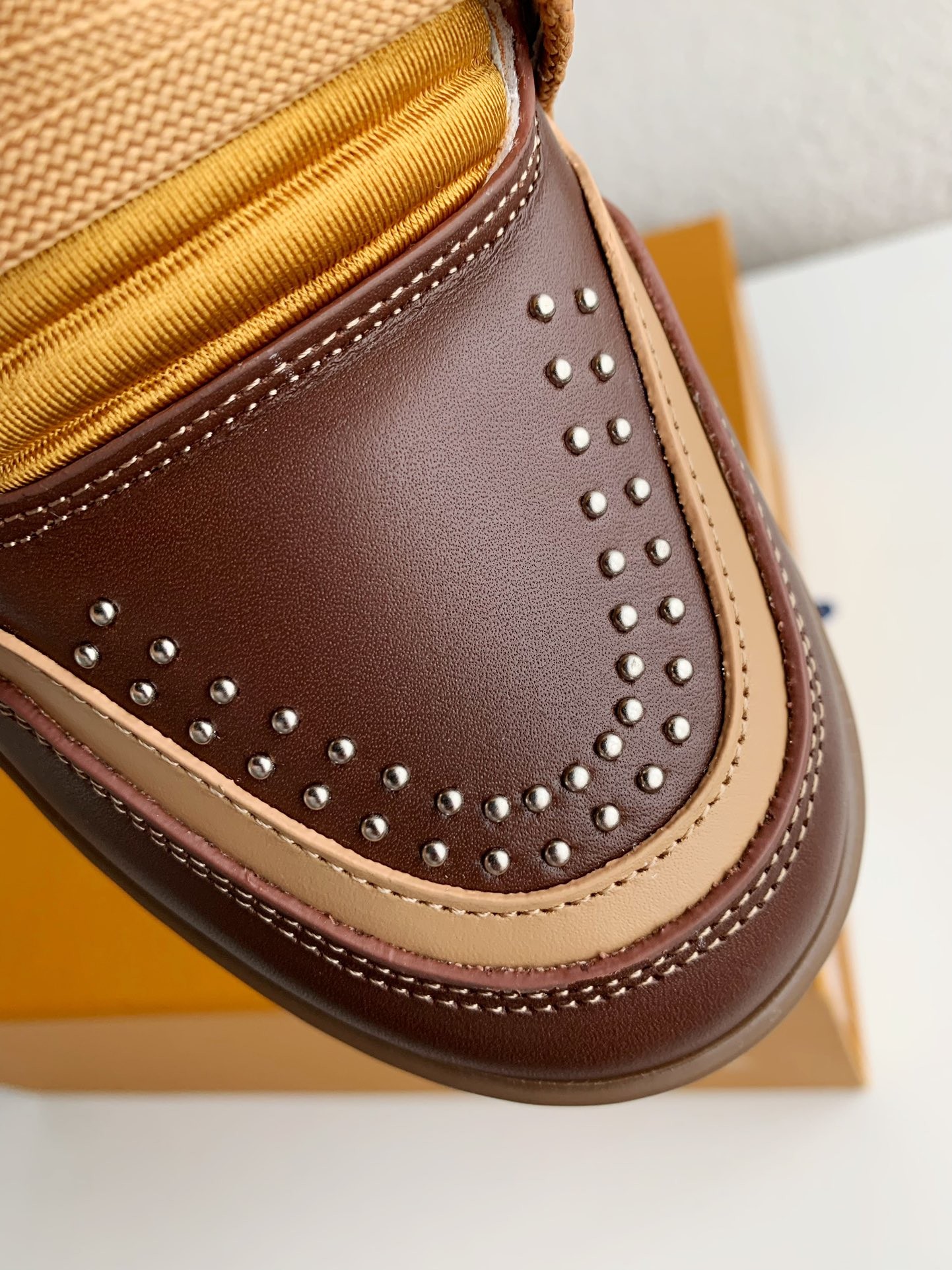 [#3311]LOUIS VUITTON TRAINER SNEAKERS