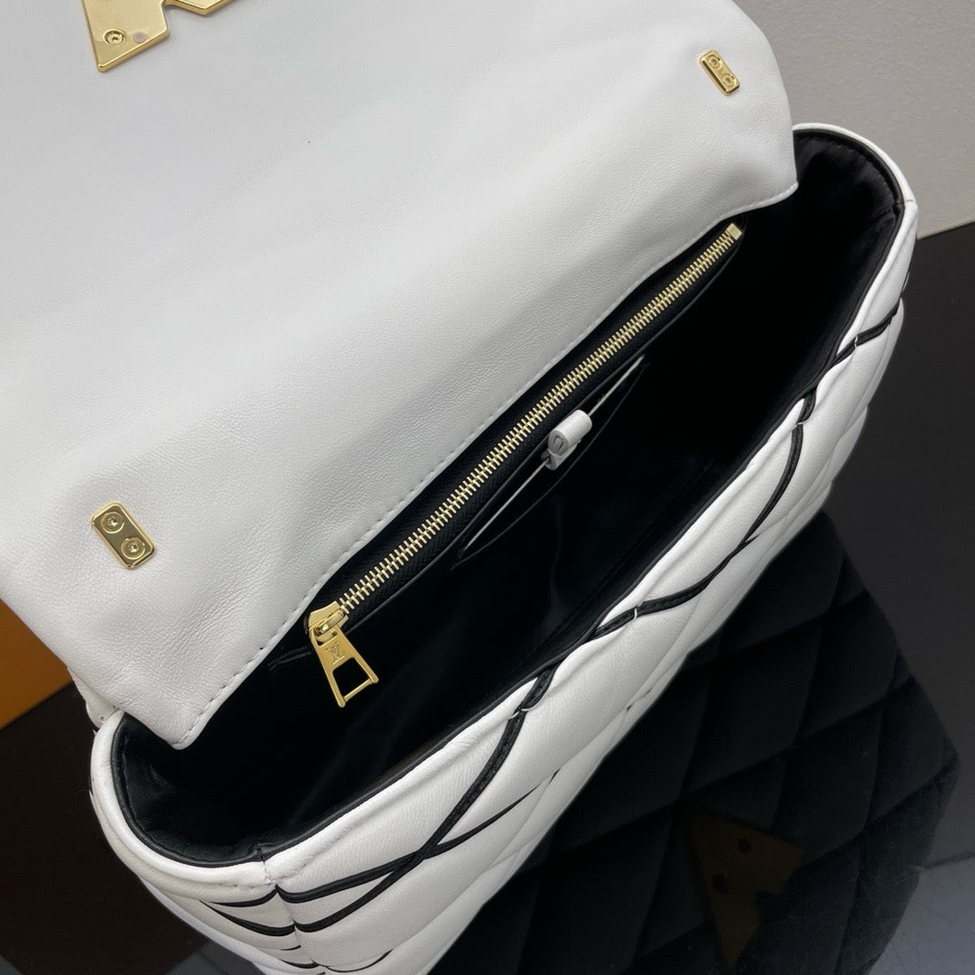 LOUIS VUITTON GO-14 GM