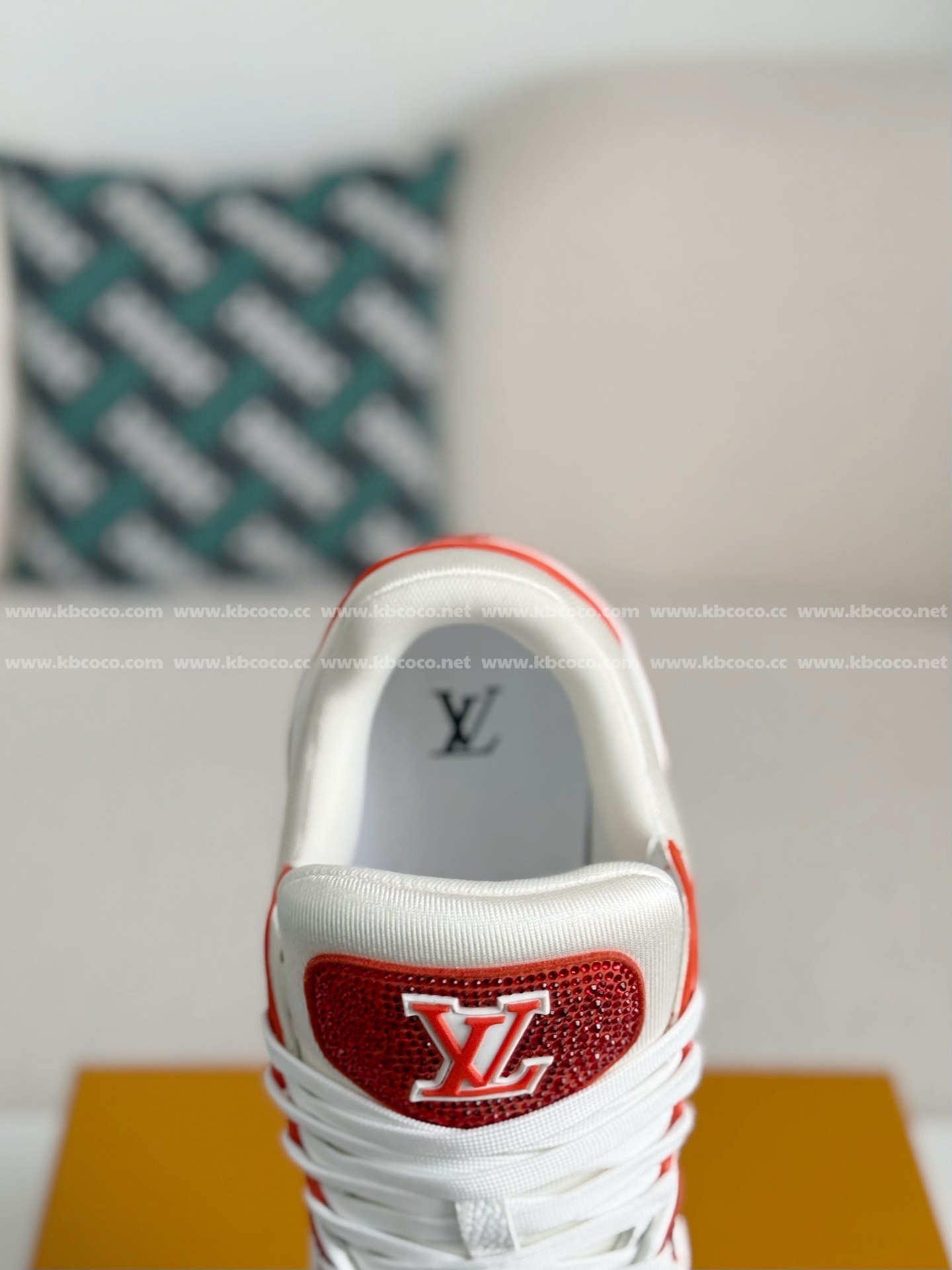 【#4452】 LOUIS VUITTON TRAINER SNEAKERS