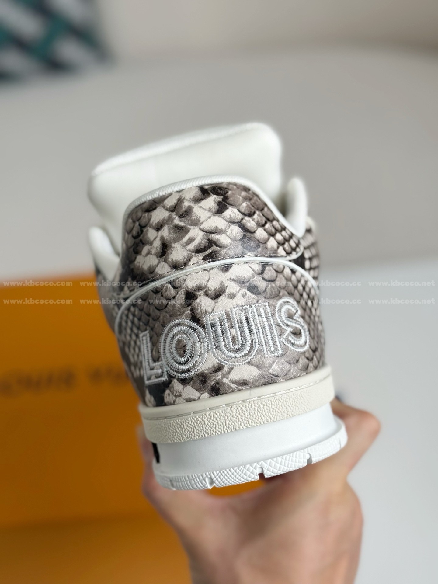【#5794】 LOUIS VUITTON TRAINER SNEAKERS