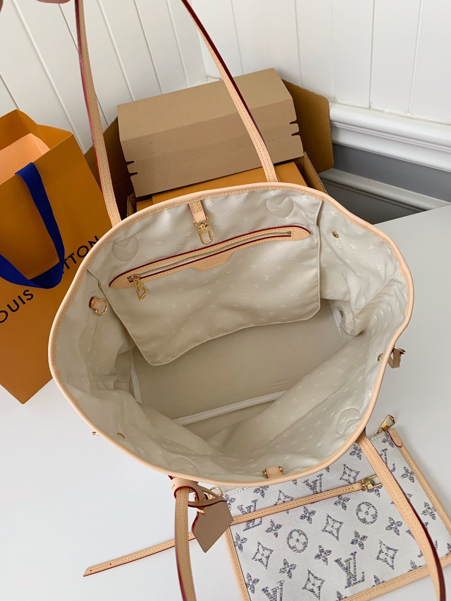 Louis Vuitton Neverfull medium handba9 M24905