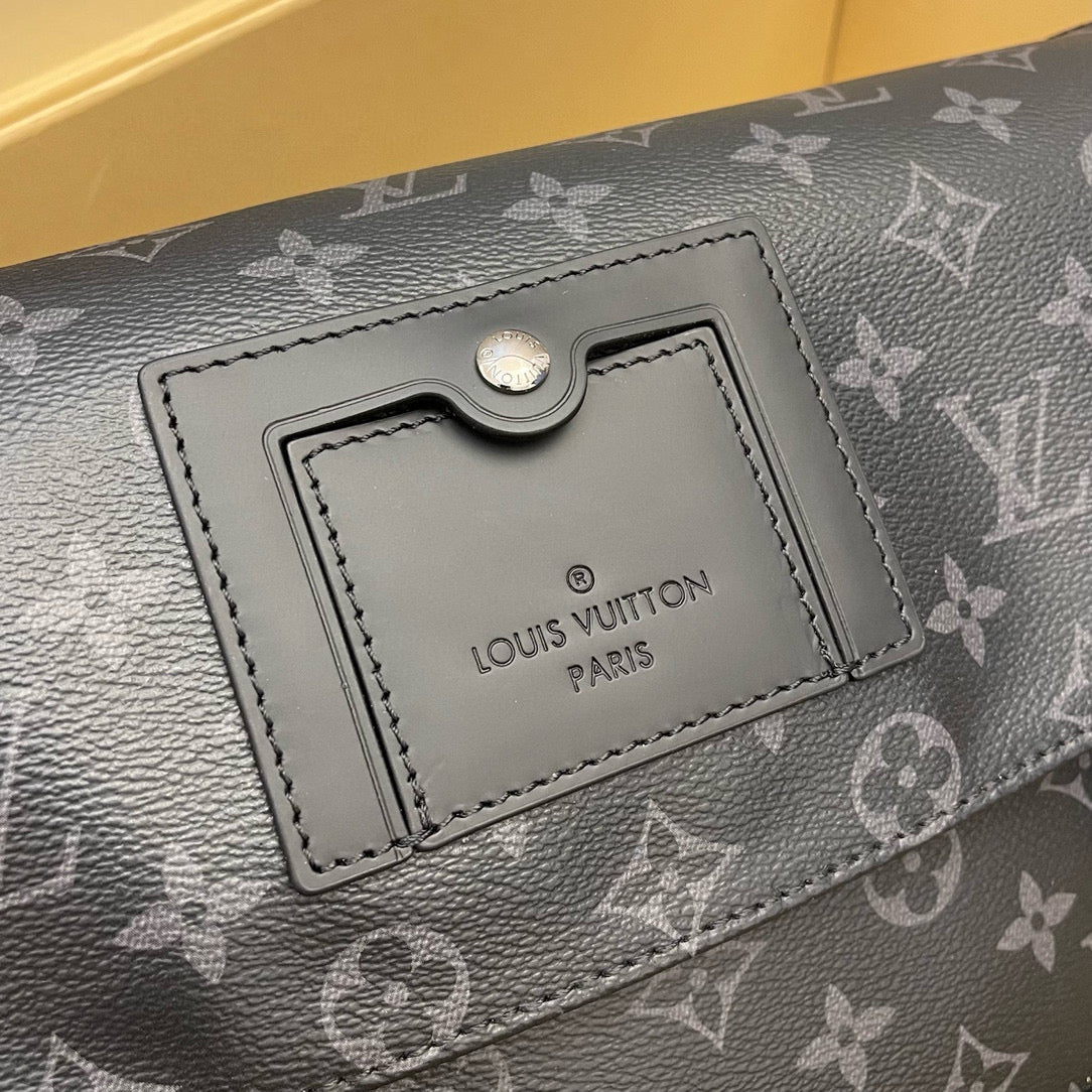 LOUIS VUITTON VOYAGER Postman bag/Top Quality M40511