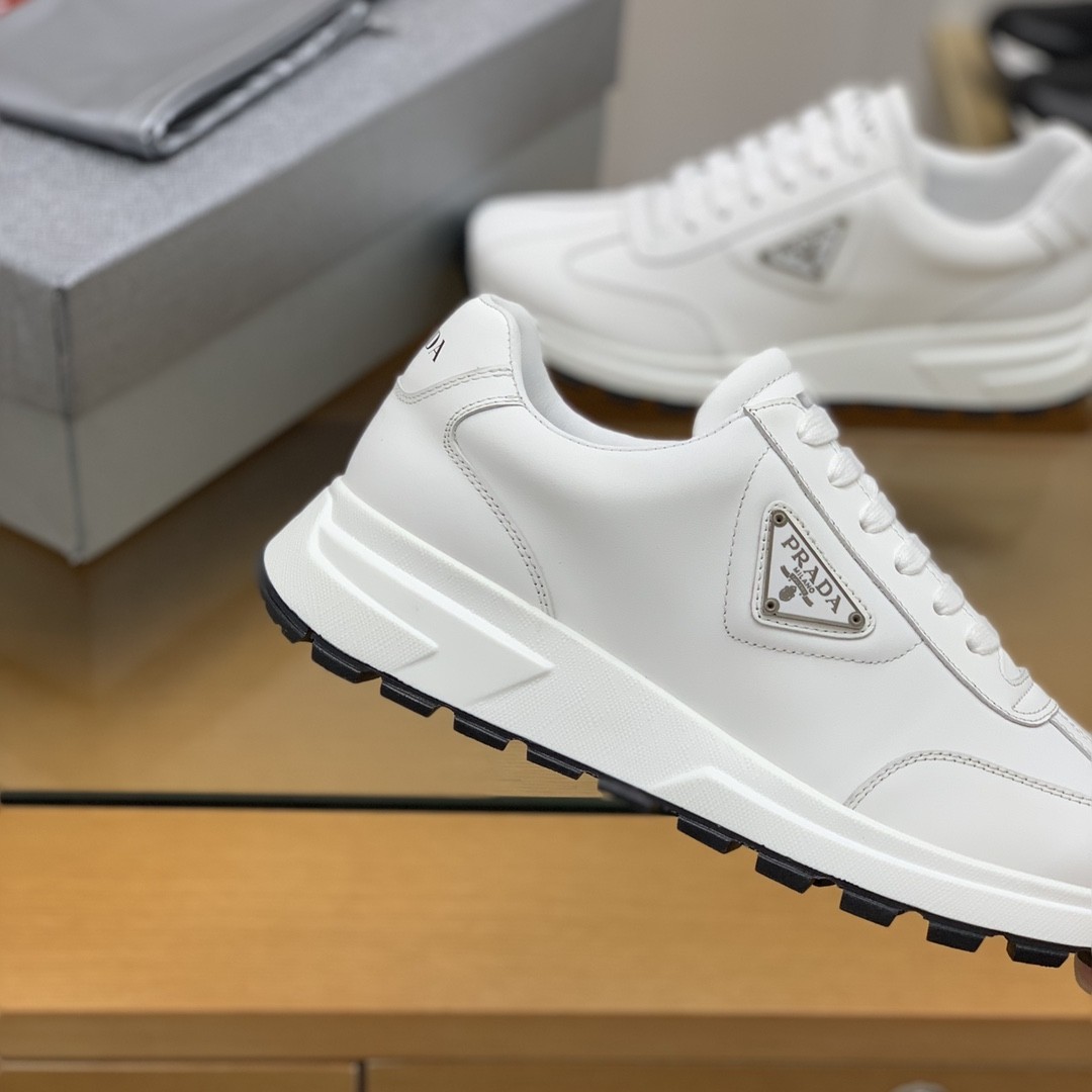 【#631】 Prada Sneakers