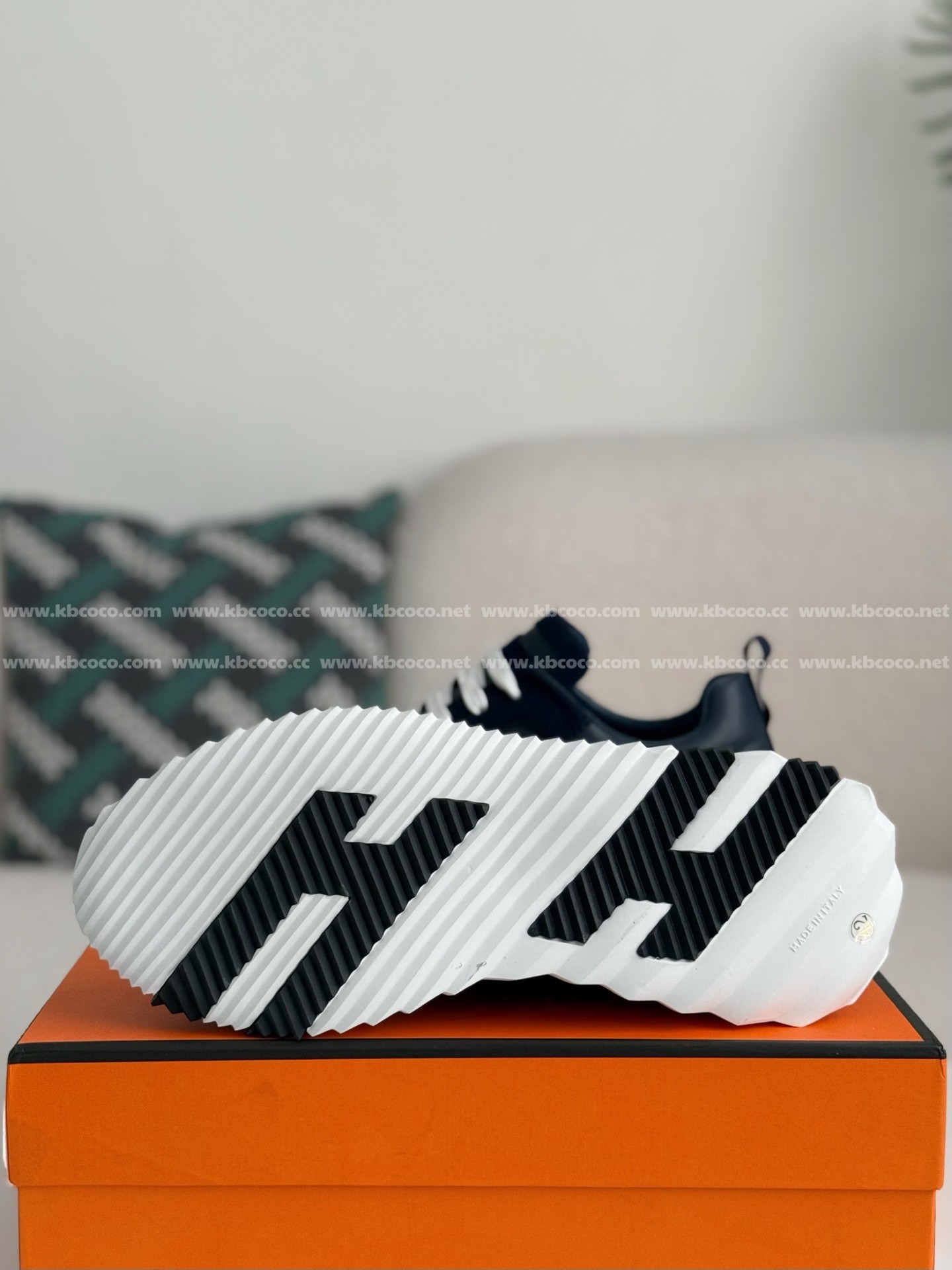 【#5423】Hermès Department Sneakers