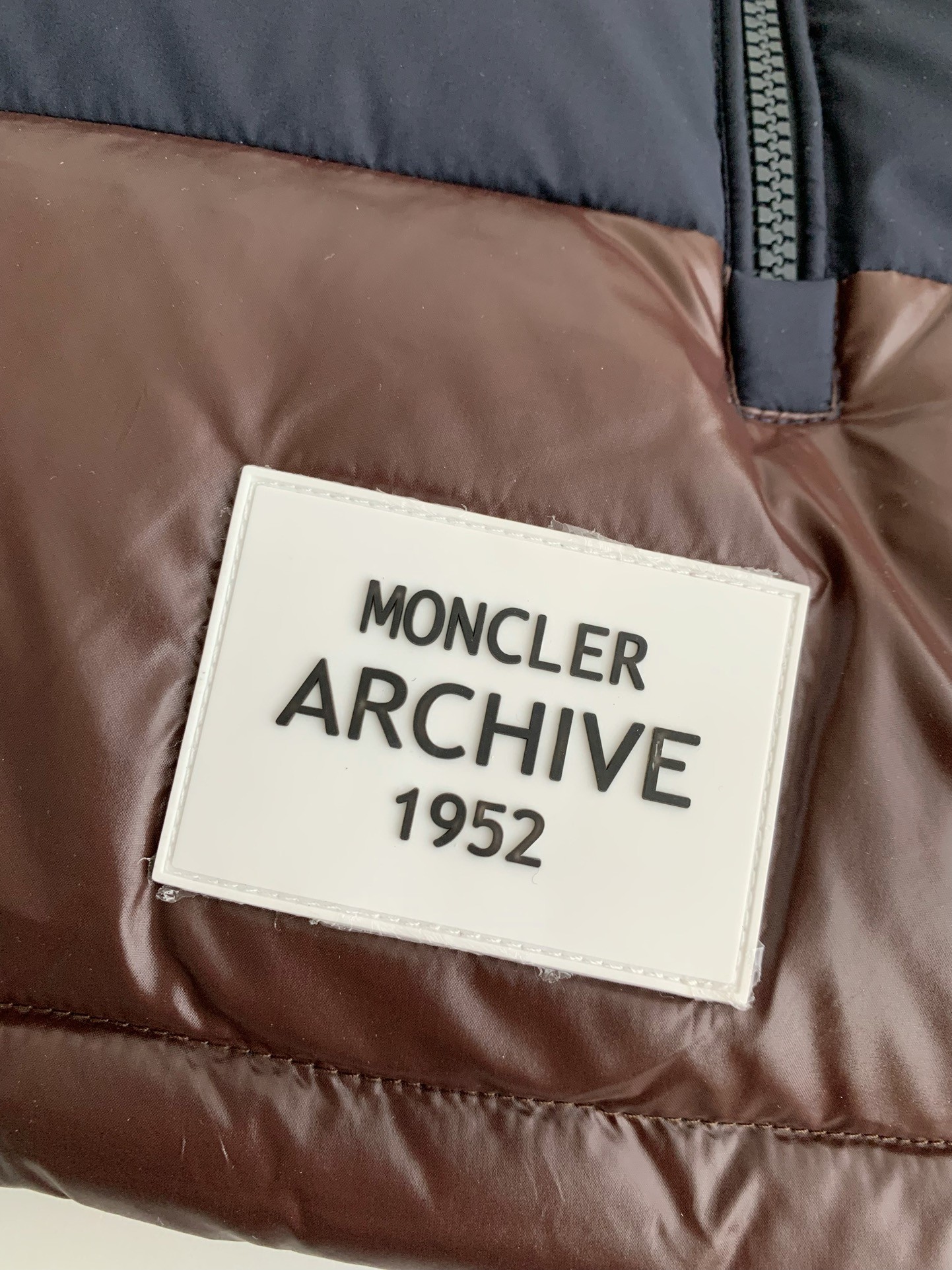 【#3713】Moncler Montbeliard down jacket