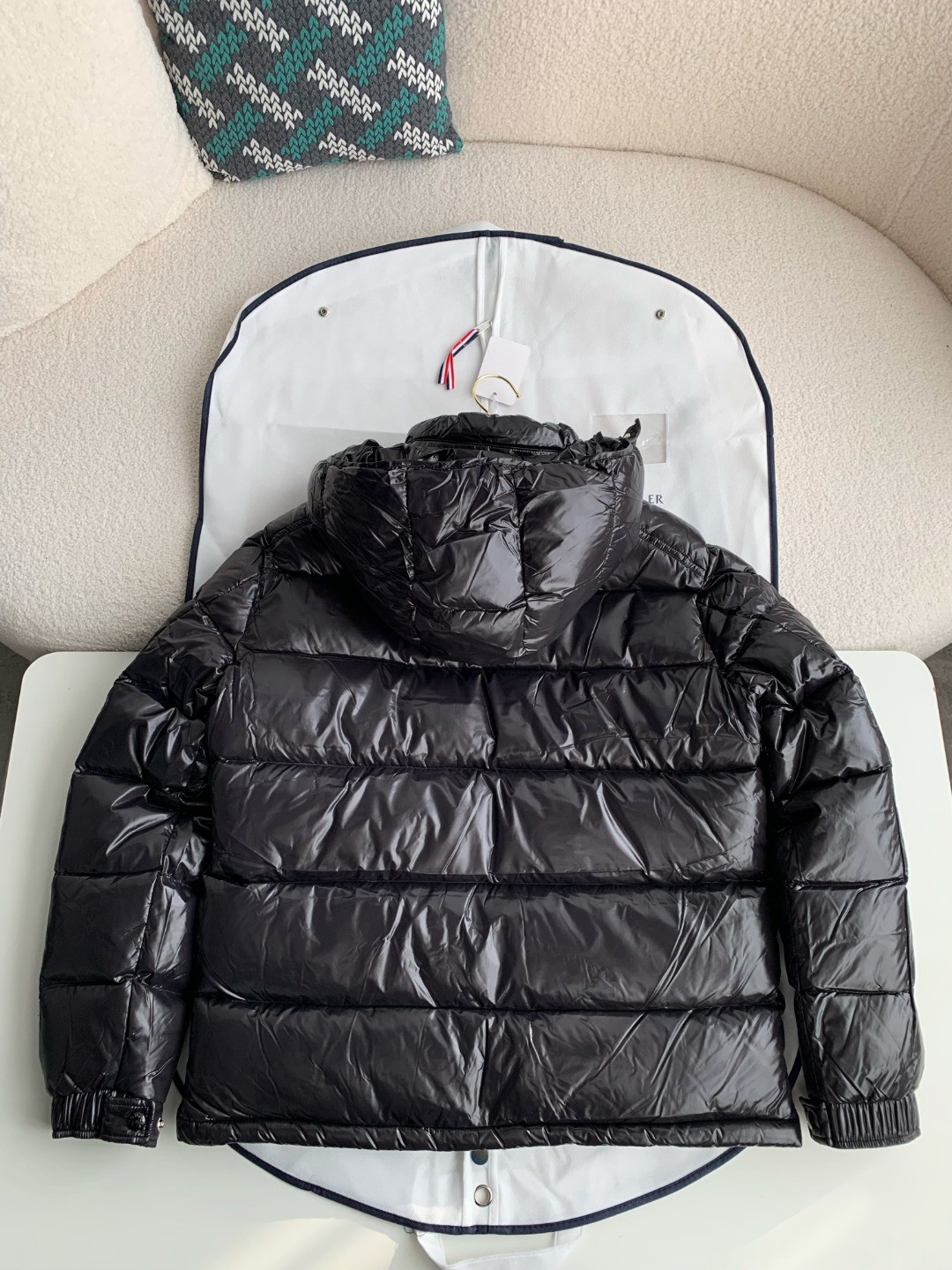 【#2102】Moncler Short men's down jacket