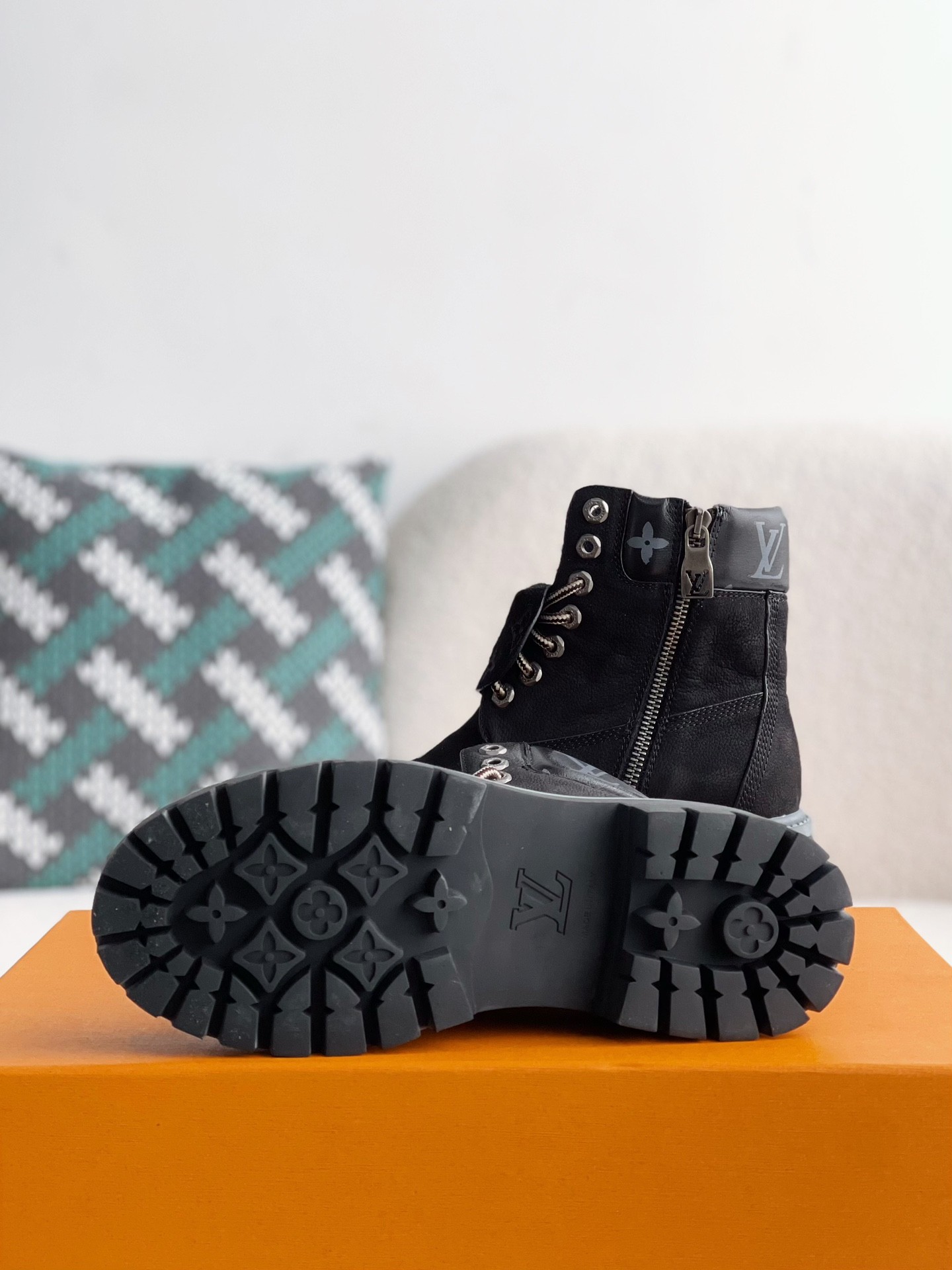 louis vuitton & timberland Martin boot