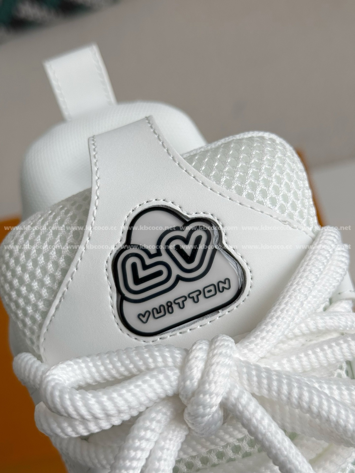 【#4539】 LOUIS VUITTON TRAINER SNEAKERS