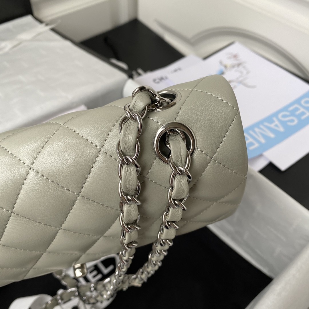 Chanel Classic Flap Bag A01113, Top Quality, Medium
