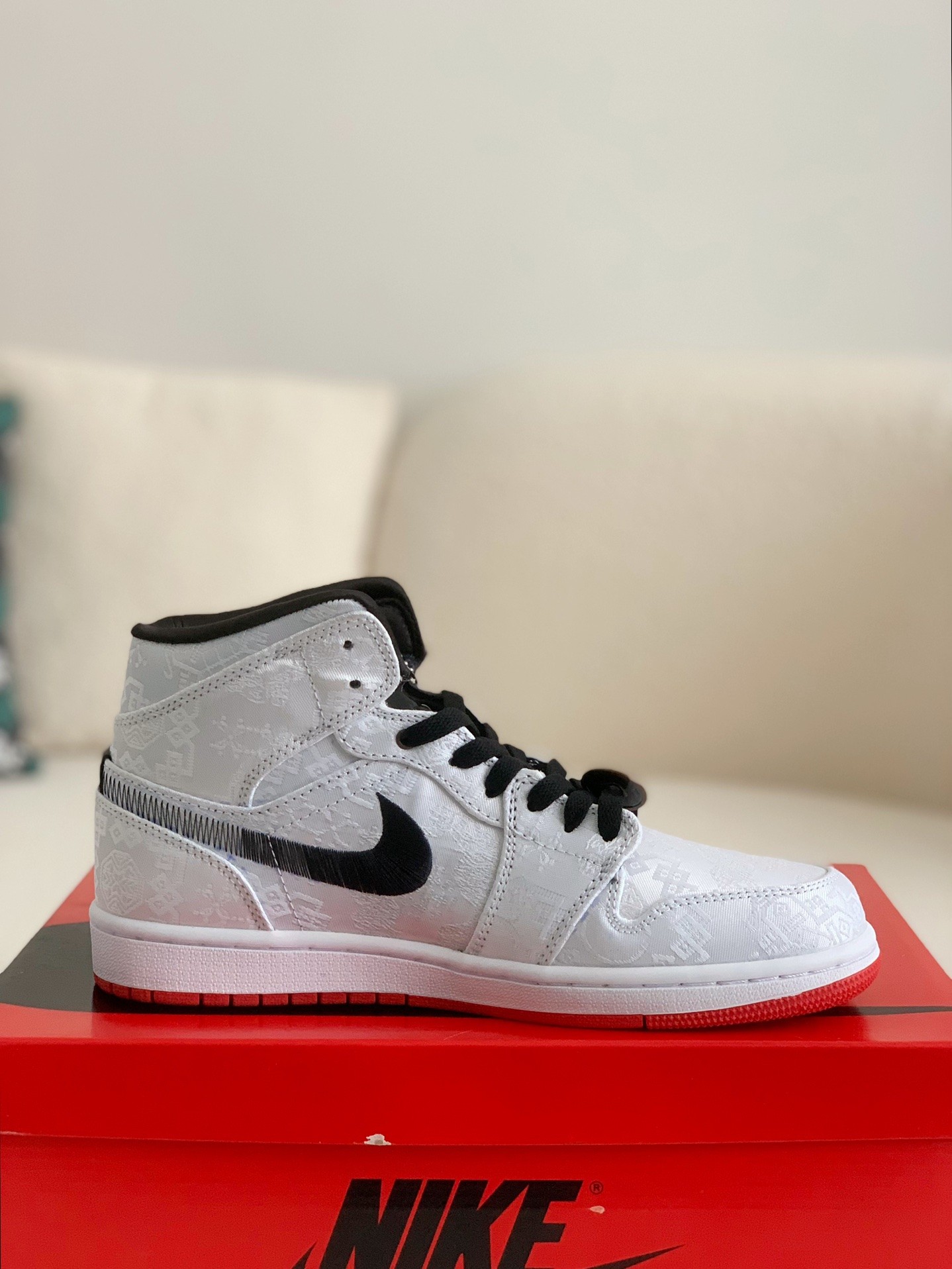 Clot x Air jordan Aj1 Mid 