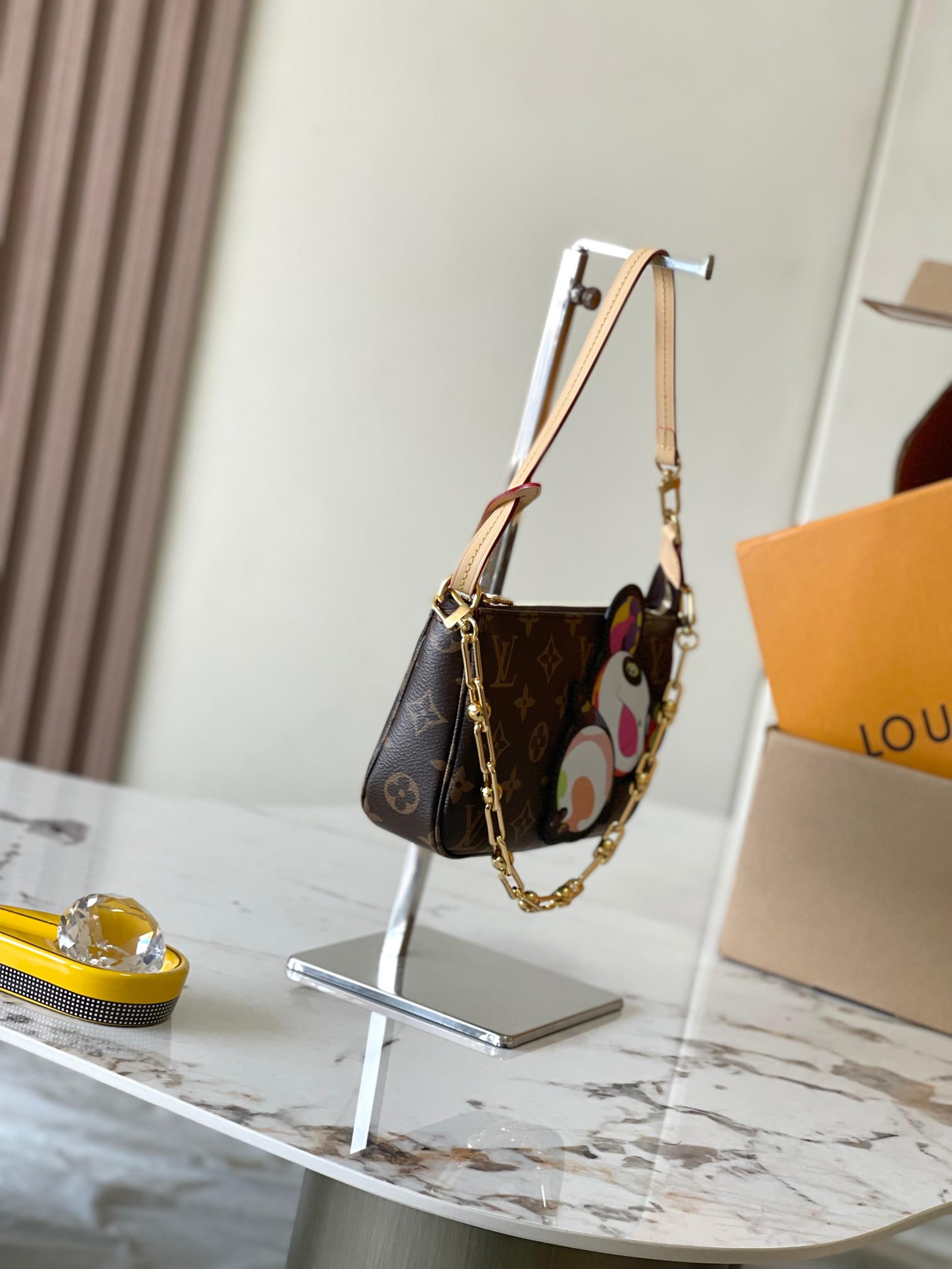 LOUIS VUITTON xTakashi Murakami Pochette Accessories Shoulder bag/top quality M13440