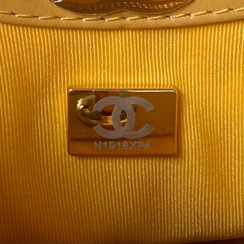 Chanel 23A mini 31 bag AS4133, top quality