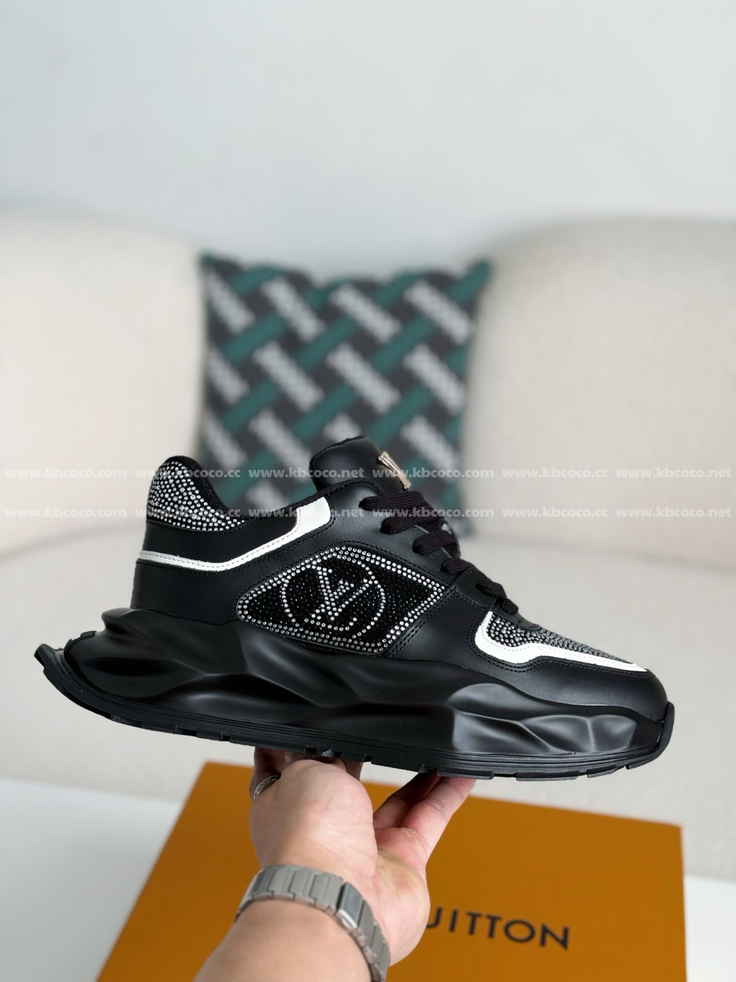 【#5075】 LOUIS VUITTON CASUAL SPORTS SHOES