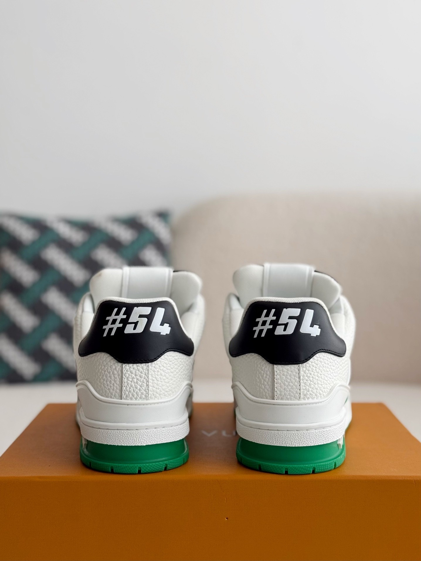 [#3722」 LOUIS VUITTON TRAINER SNEAKERS