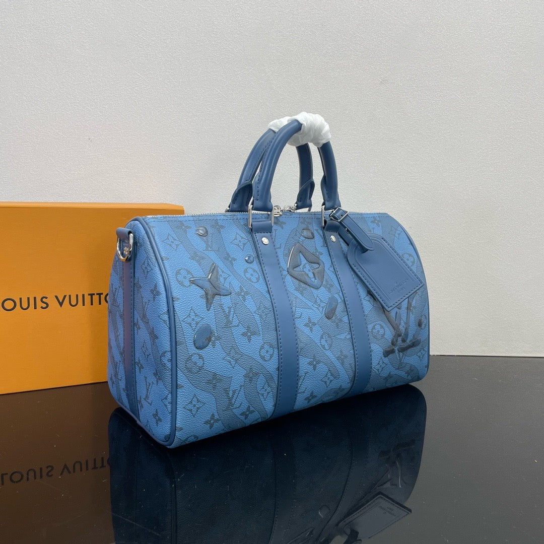 LOUIS VUITTON keepal BANDOULIÈRE 35 Crossbody bag/top quality M22573