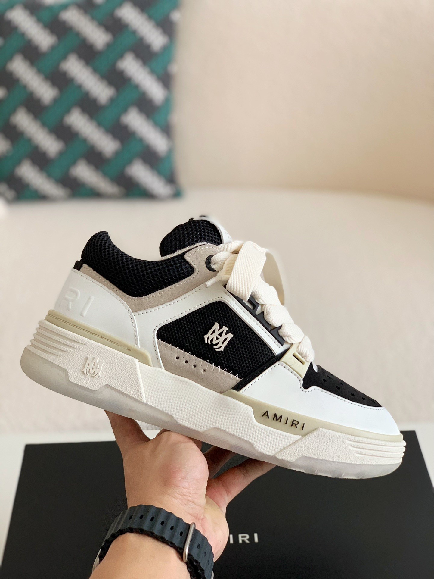 Amiri Sneakers