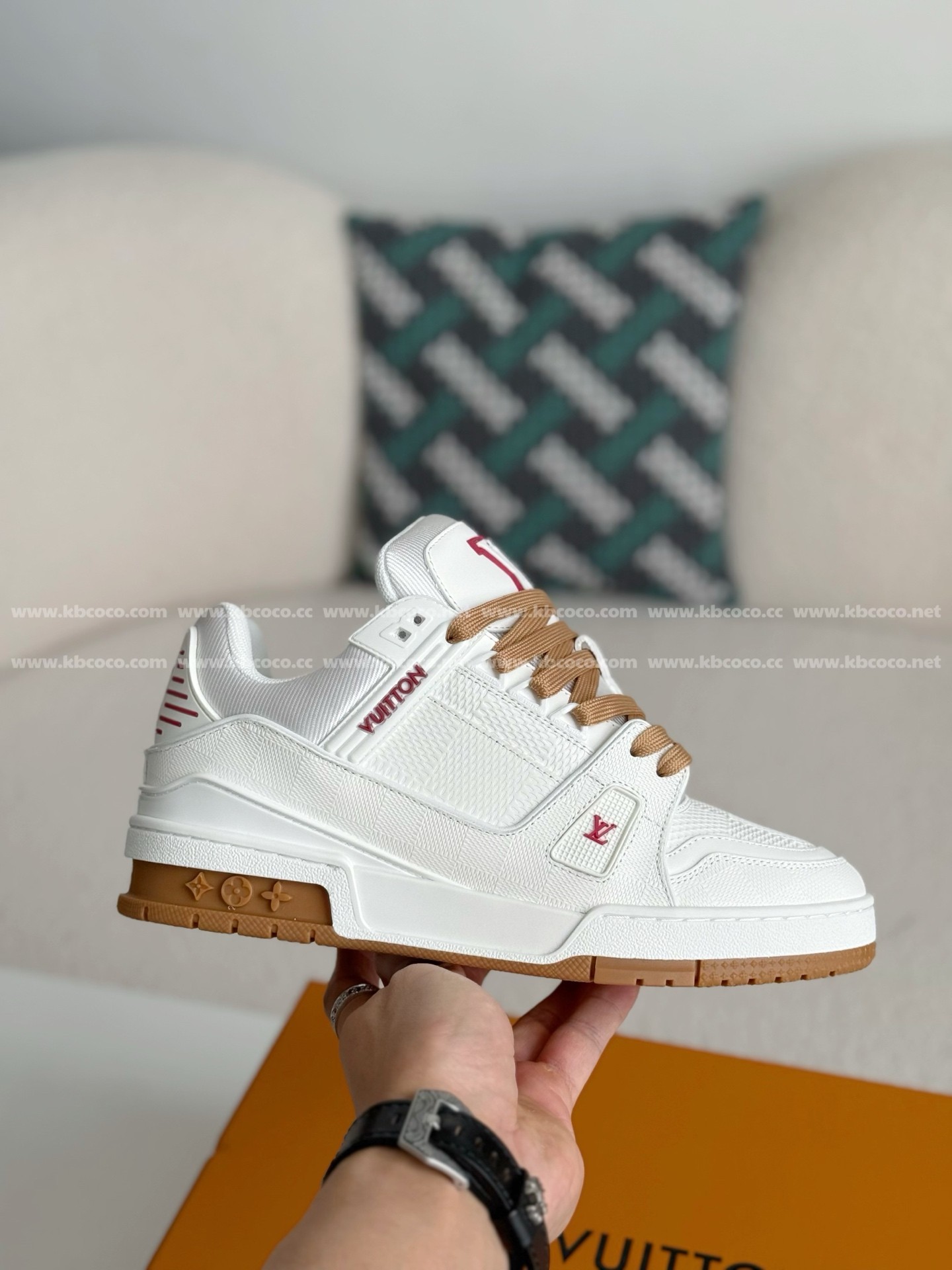 【#5366】 LOUIS VUITTON TRAINER SNEAKERS