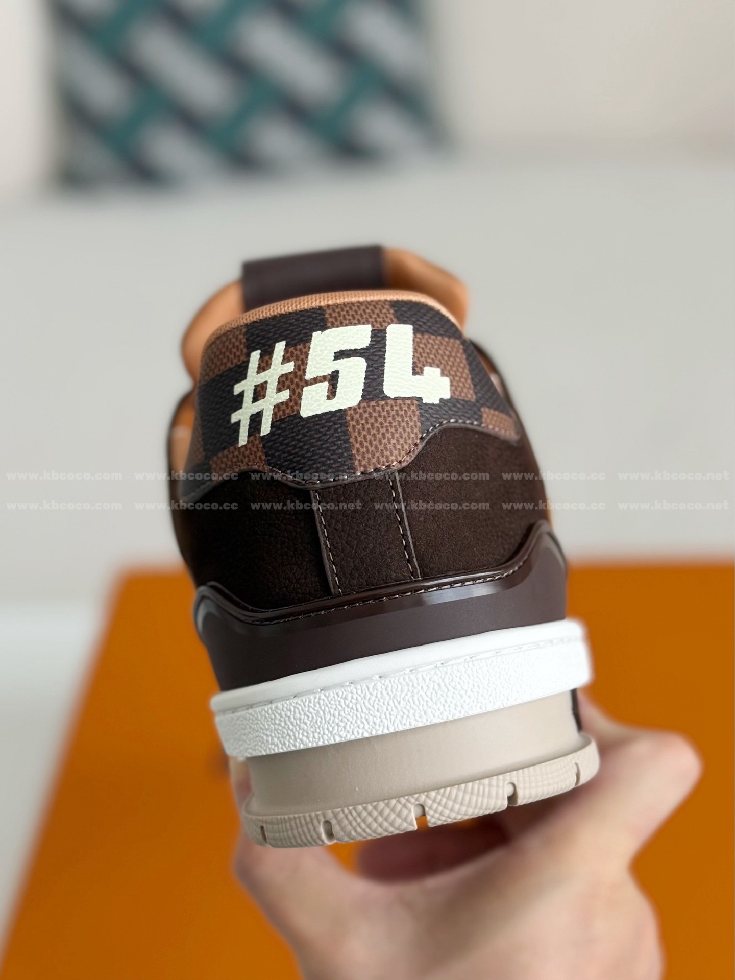 【#5910】 LOUIS VUITTON x NIGO TRAINER FW25 SNEAKERS
