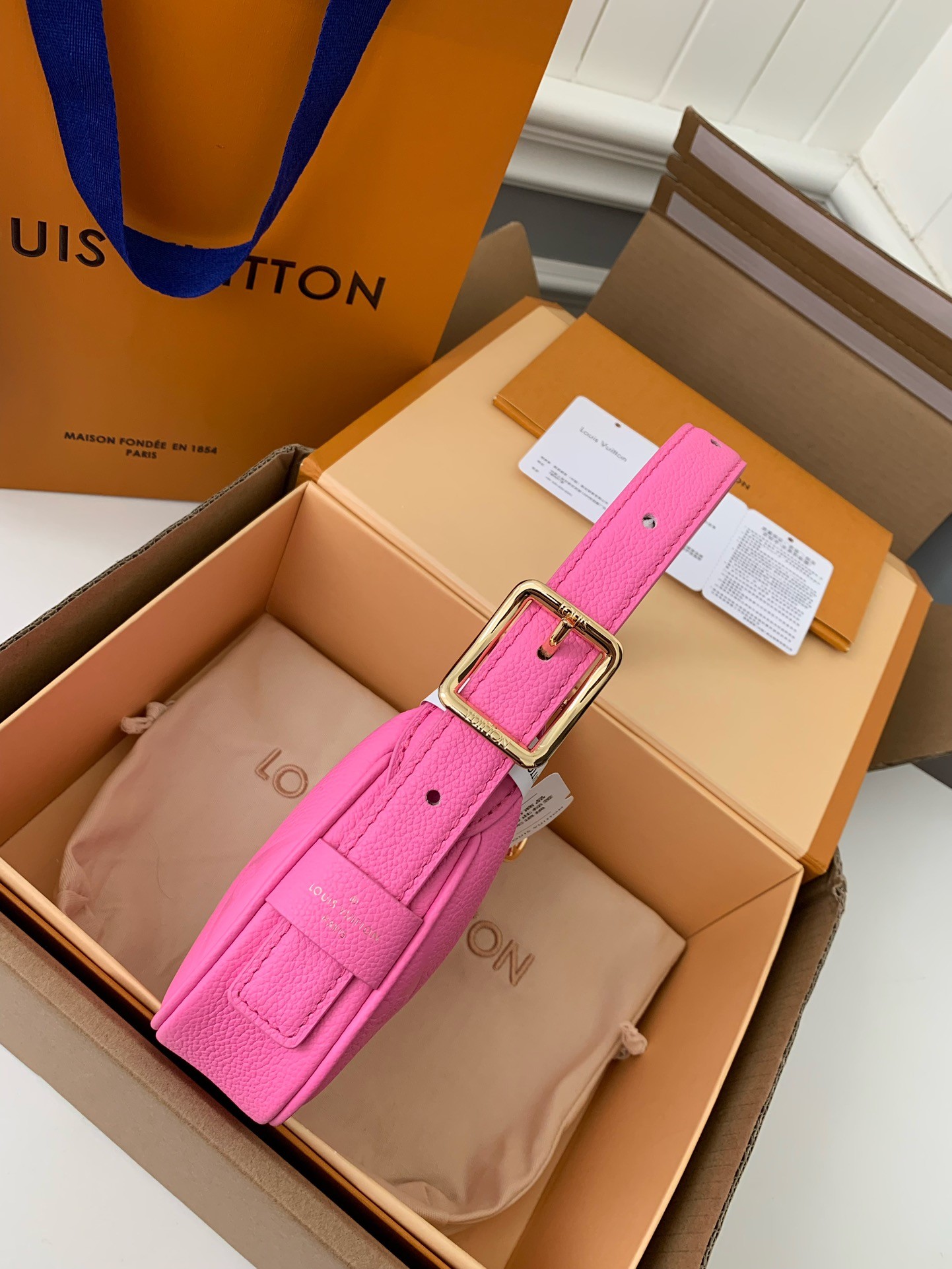 Louis Vuitton 23 New MINI MOON Handbag M82487, Top Quality