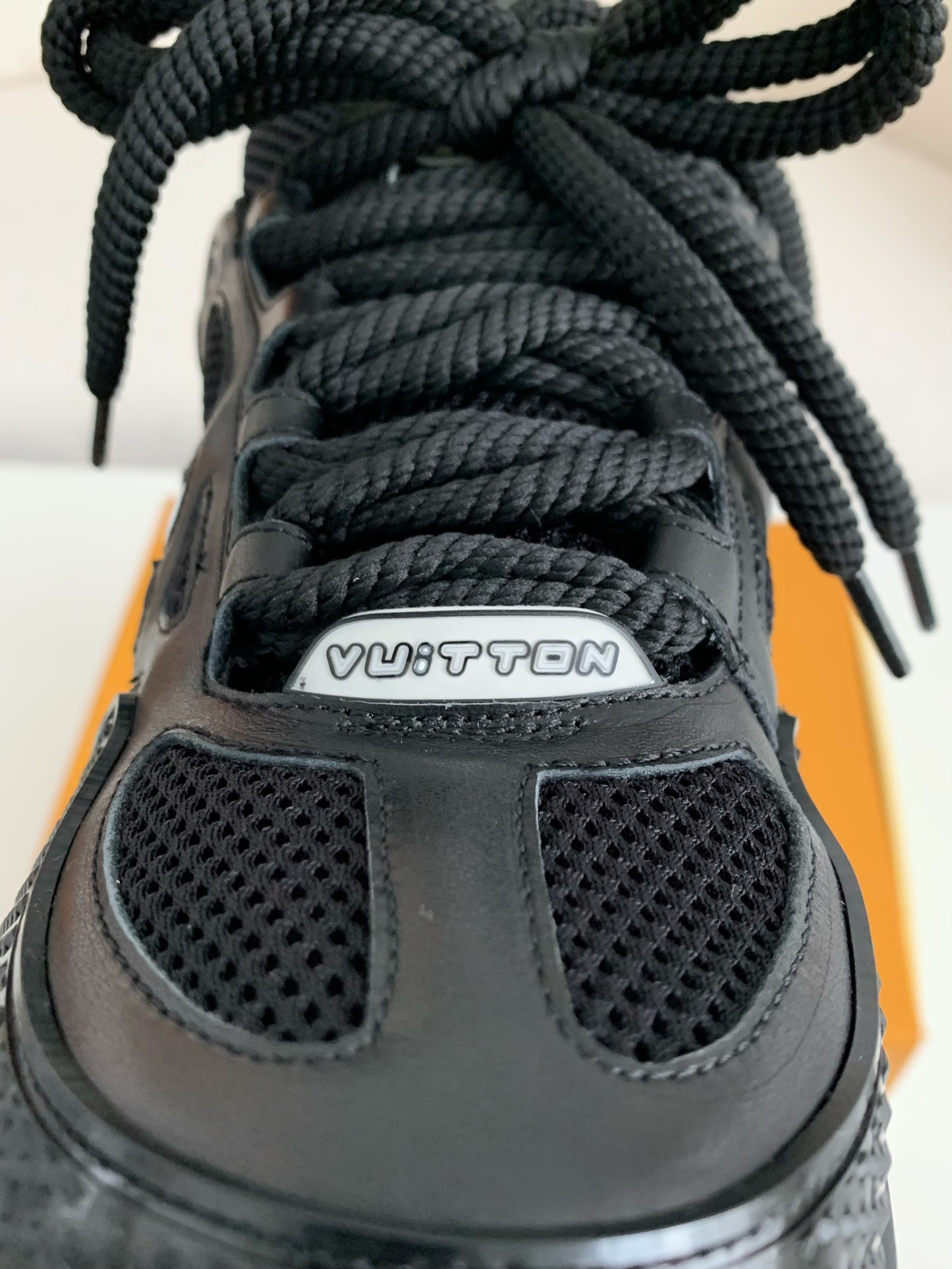LOUIS VUITTON RUNNER TATIC SneakerS