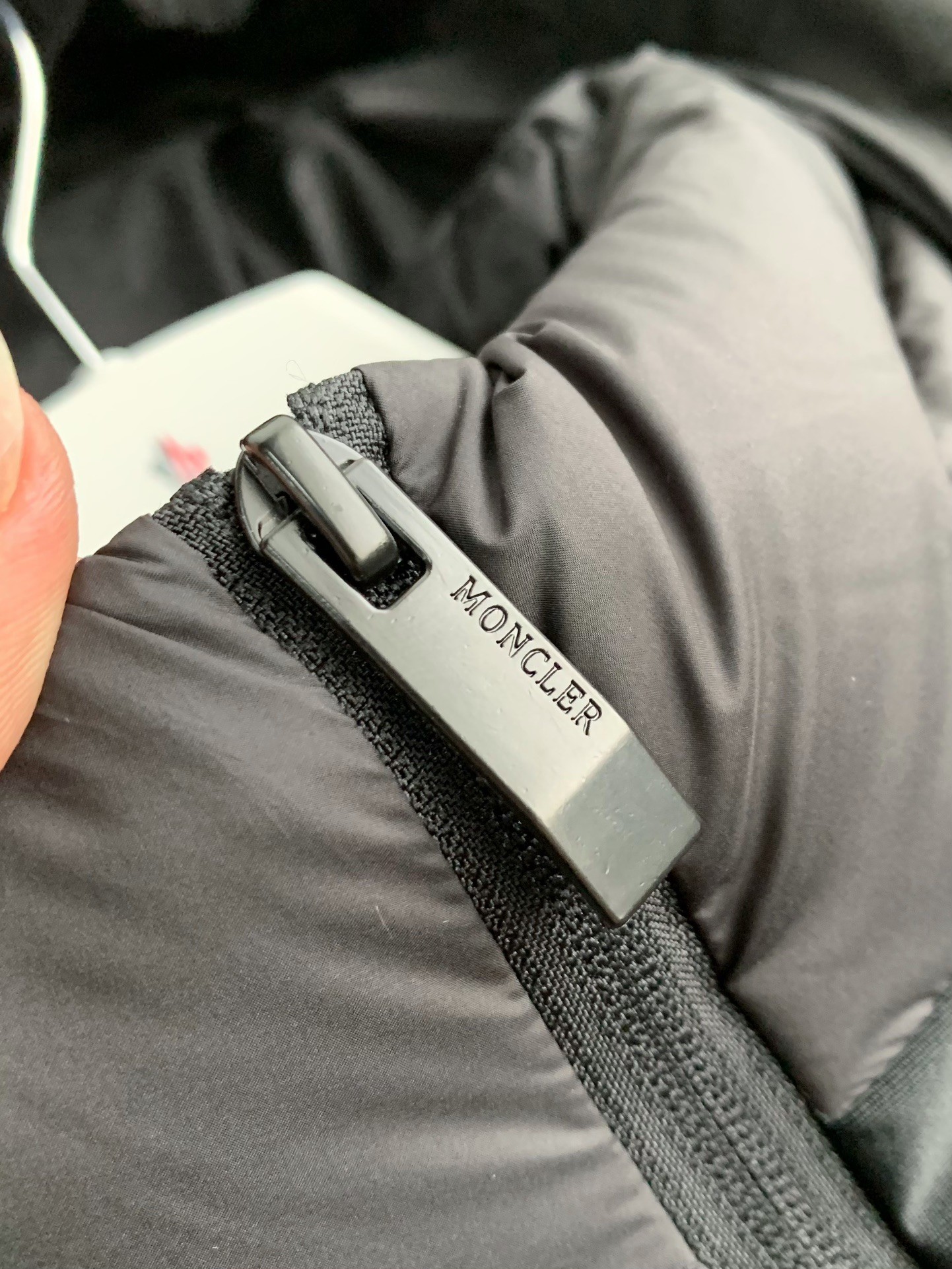 【#1716】 Moncler Short men's down jacket