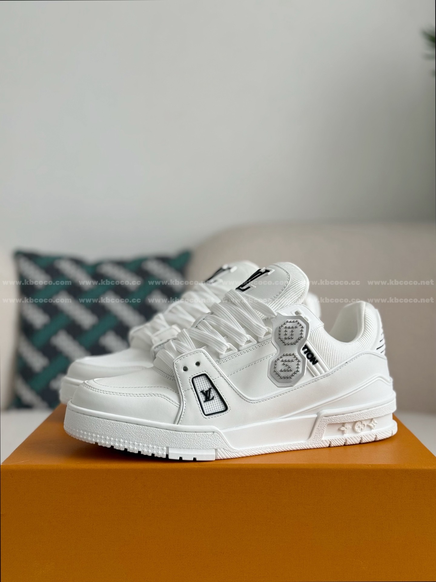 【#5839】 LOUIS VUITTON x NIGO TRAINER FW25 SNEAKERS