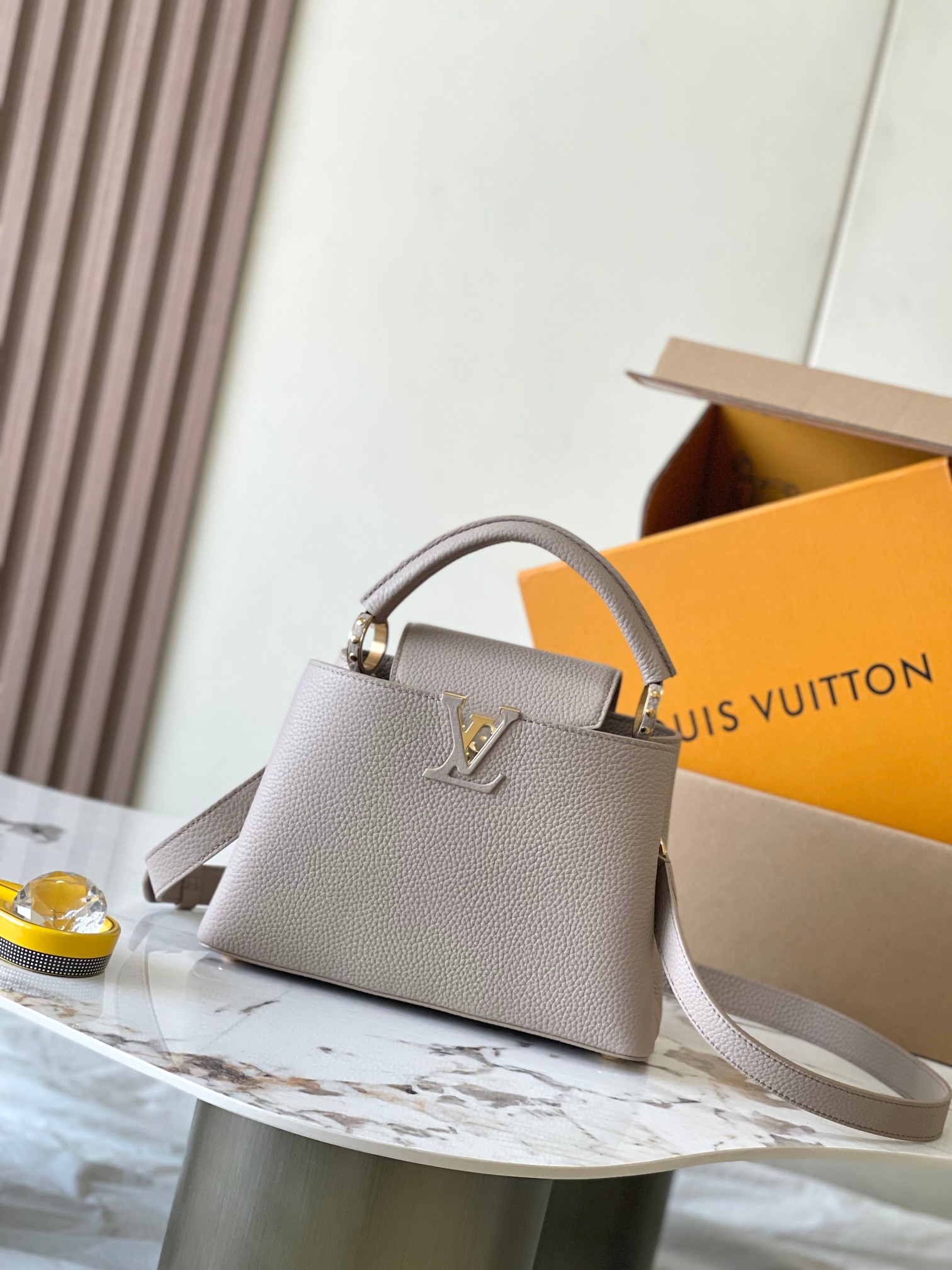 LOUIS VUITTON Capucines BB Black Out Handbag/Top Quality M25255