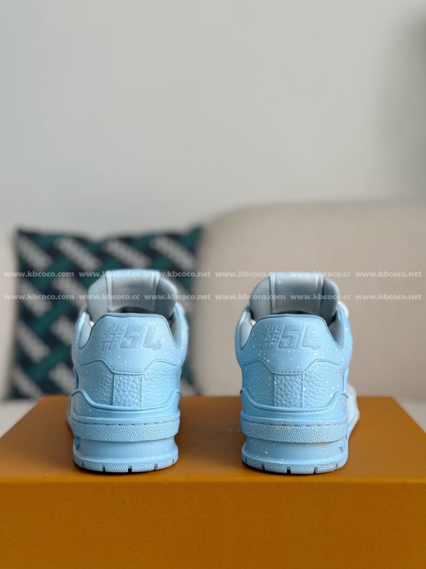 【#5198】 LOUIS VUITTON TRAINER SNEAKERS