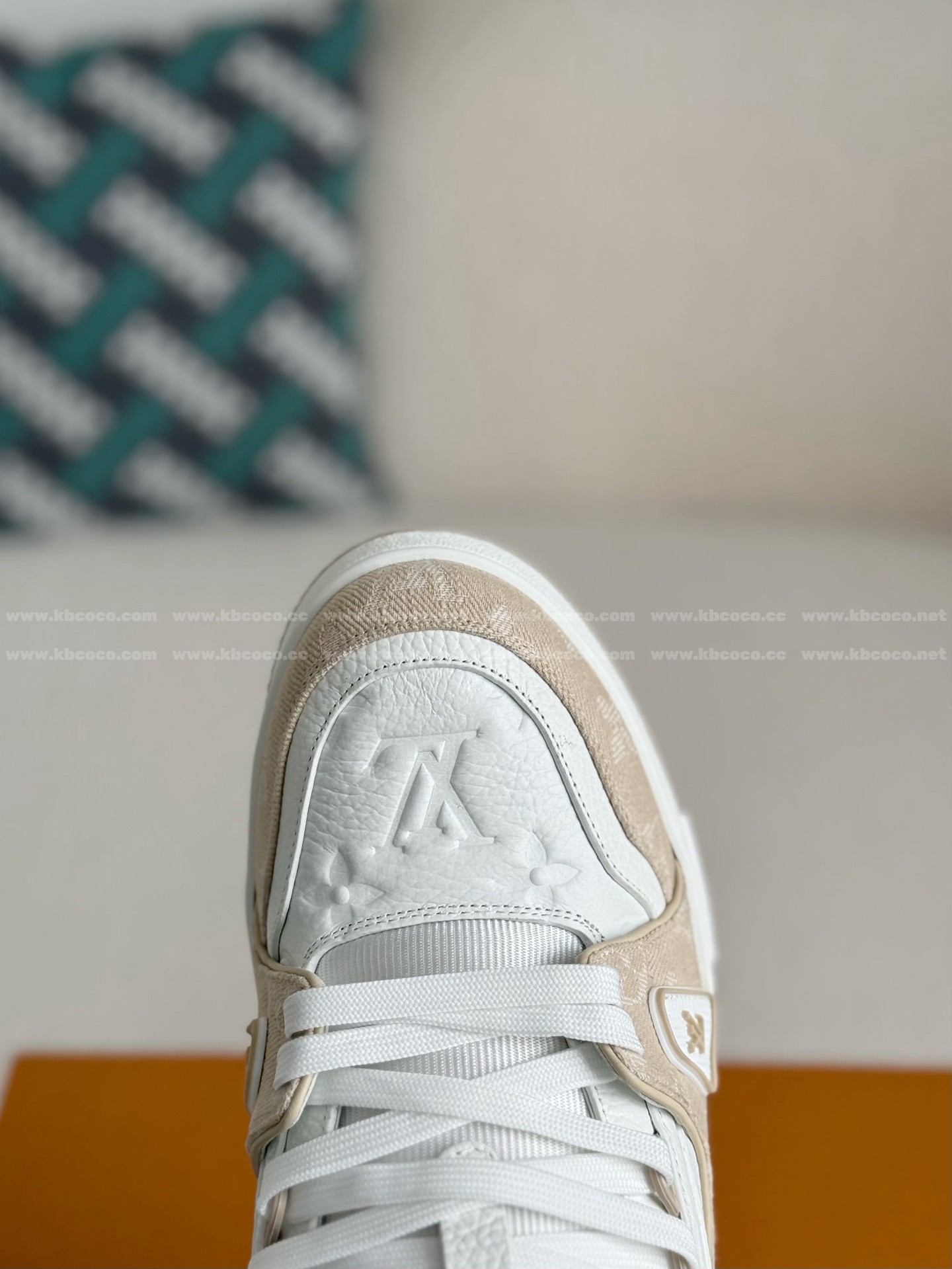 【#5754】 LOUIS VUITTON TRAINER SNEAKERS