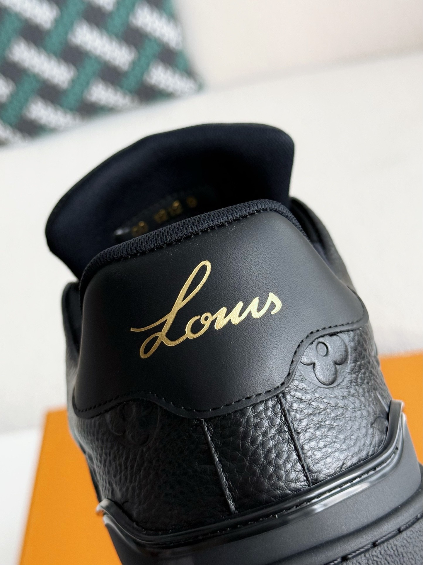 [#3854」 LOUIS VUITTON TRAINER SNEAKERS