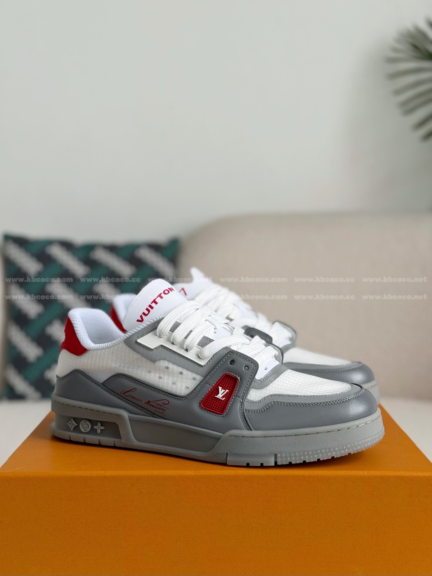 【#5790】 LOUIS VUITTON TRAINER SNEAKERS