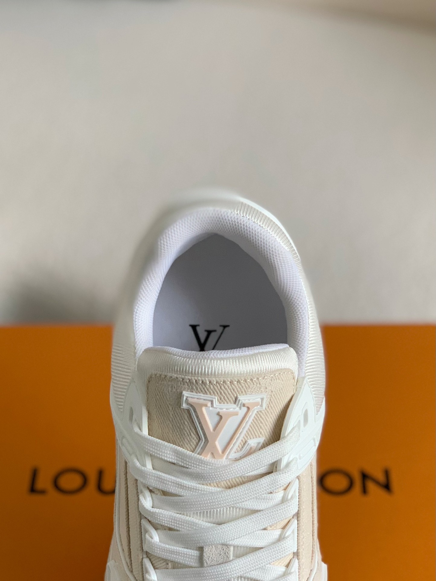 LOUIS VUITTON TRAINER 1A8Z4S Sneakers