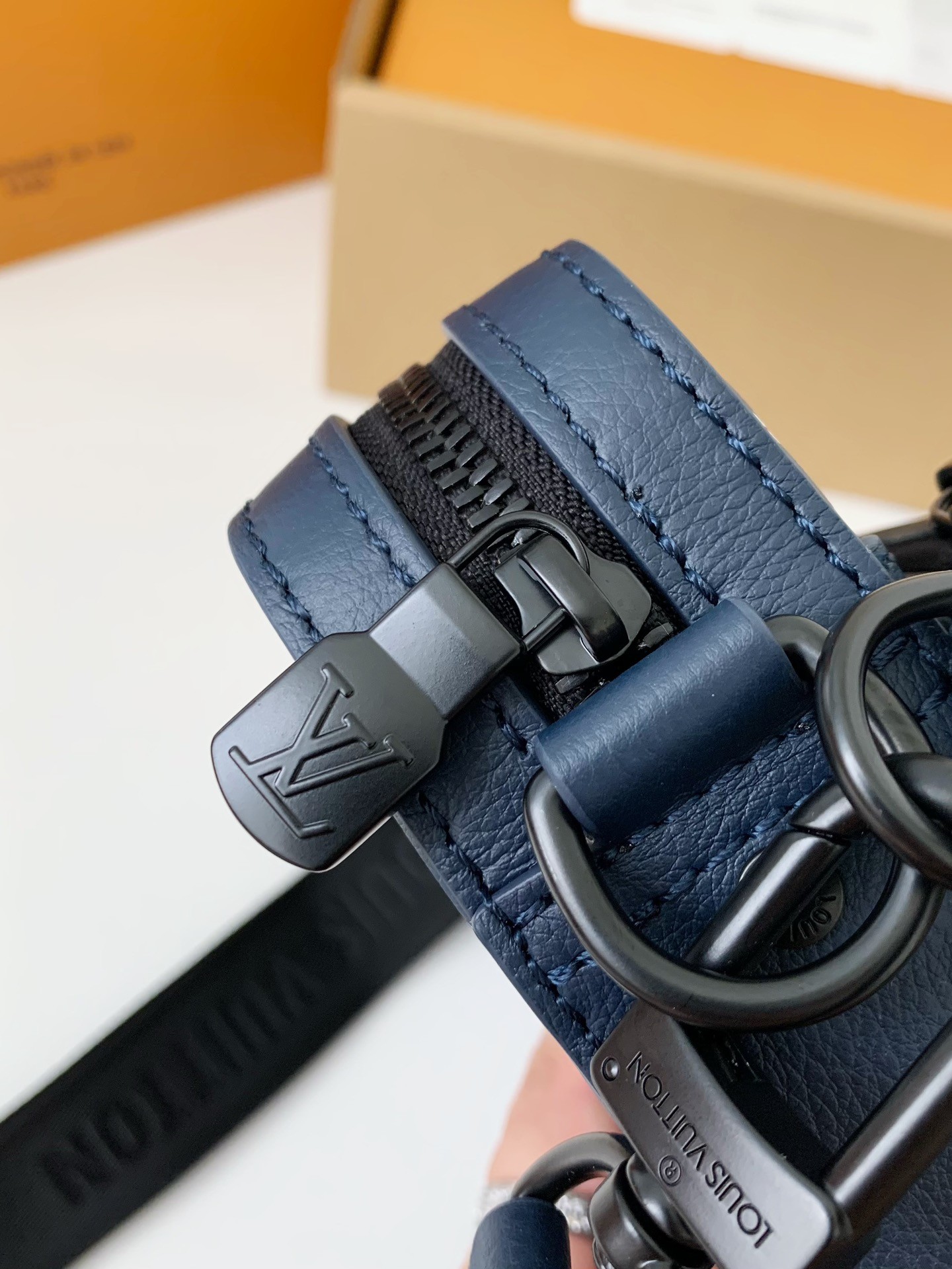 Louis Vuitton The new TRlO Postman Pack M24753