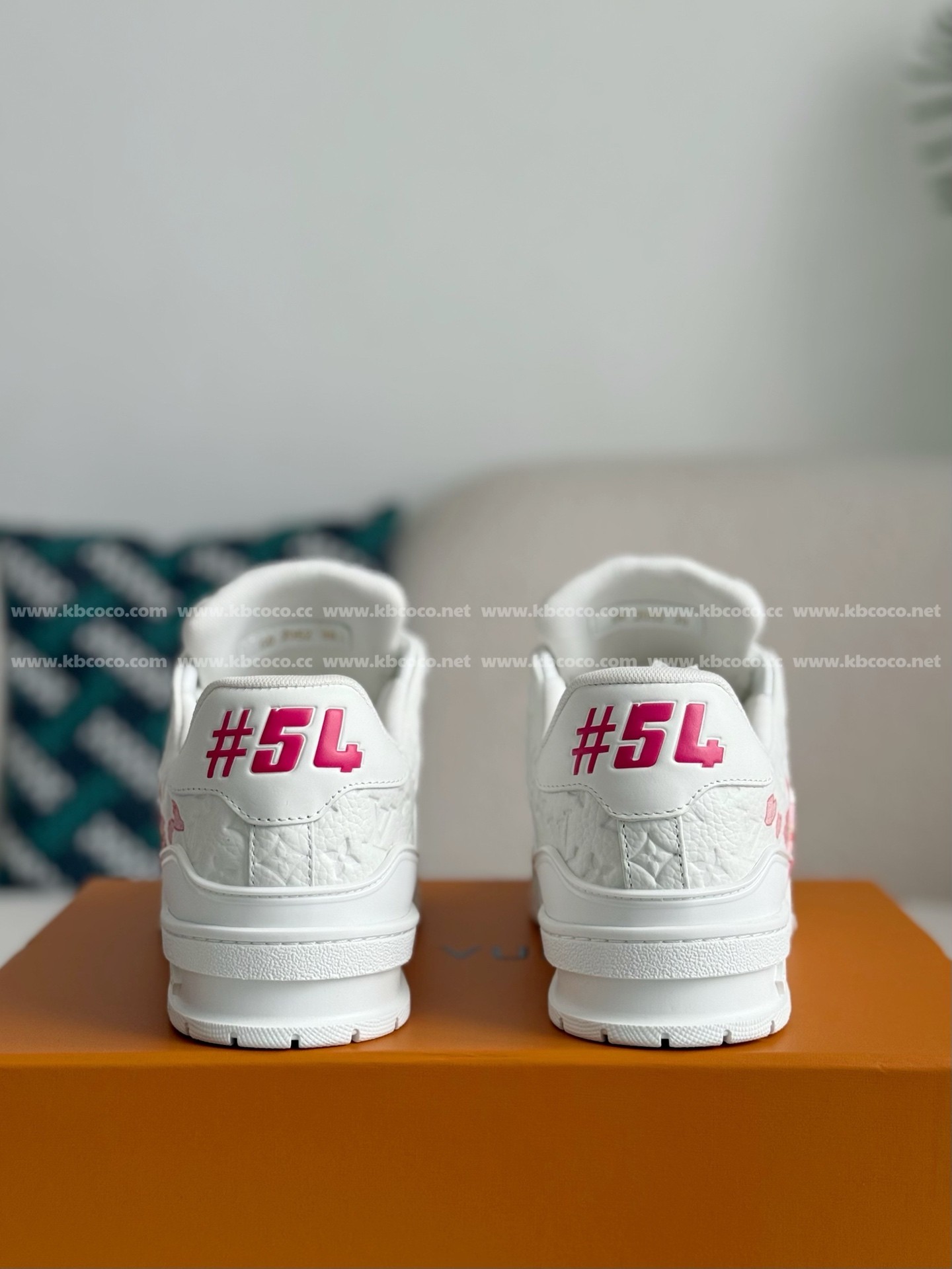 【#5367】 LOUIS VUITTON TRAINER SNEAKERS