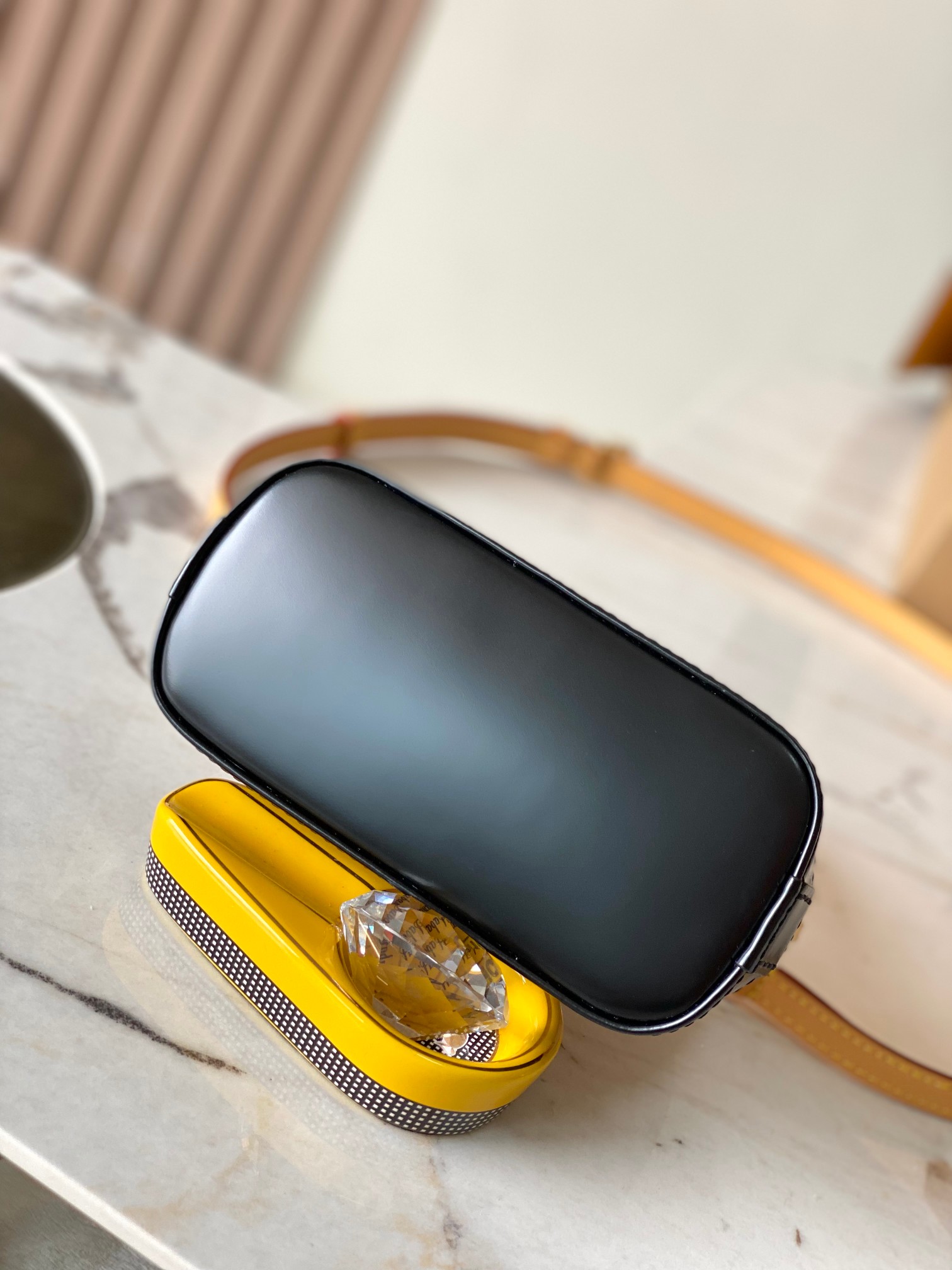 LOUIS VUITTON Alma Handbag/Top Quality M46895